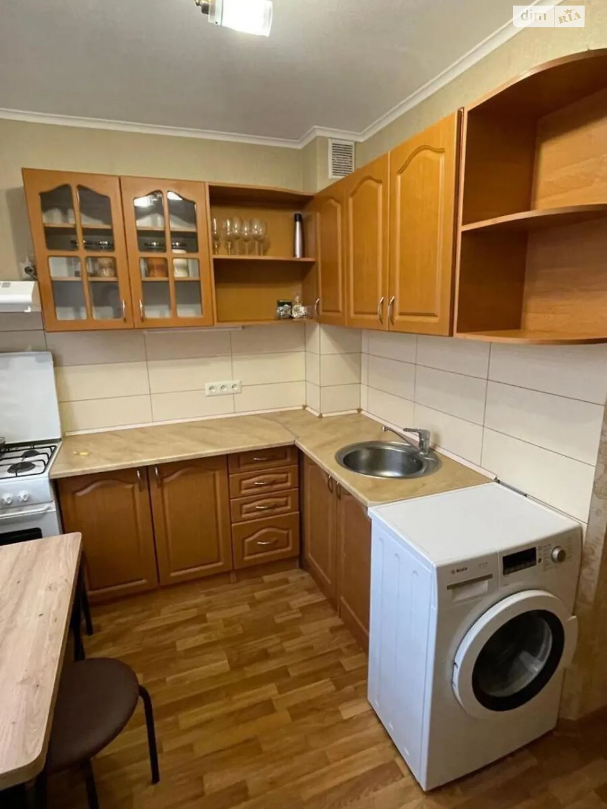 Продается 1-комнатная квартира 33 кв. м в Харькове, ул. Героев Труда, 47Б