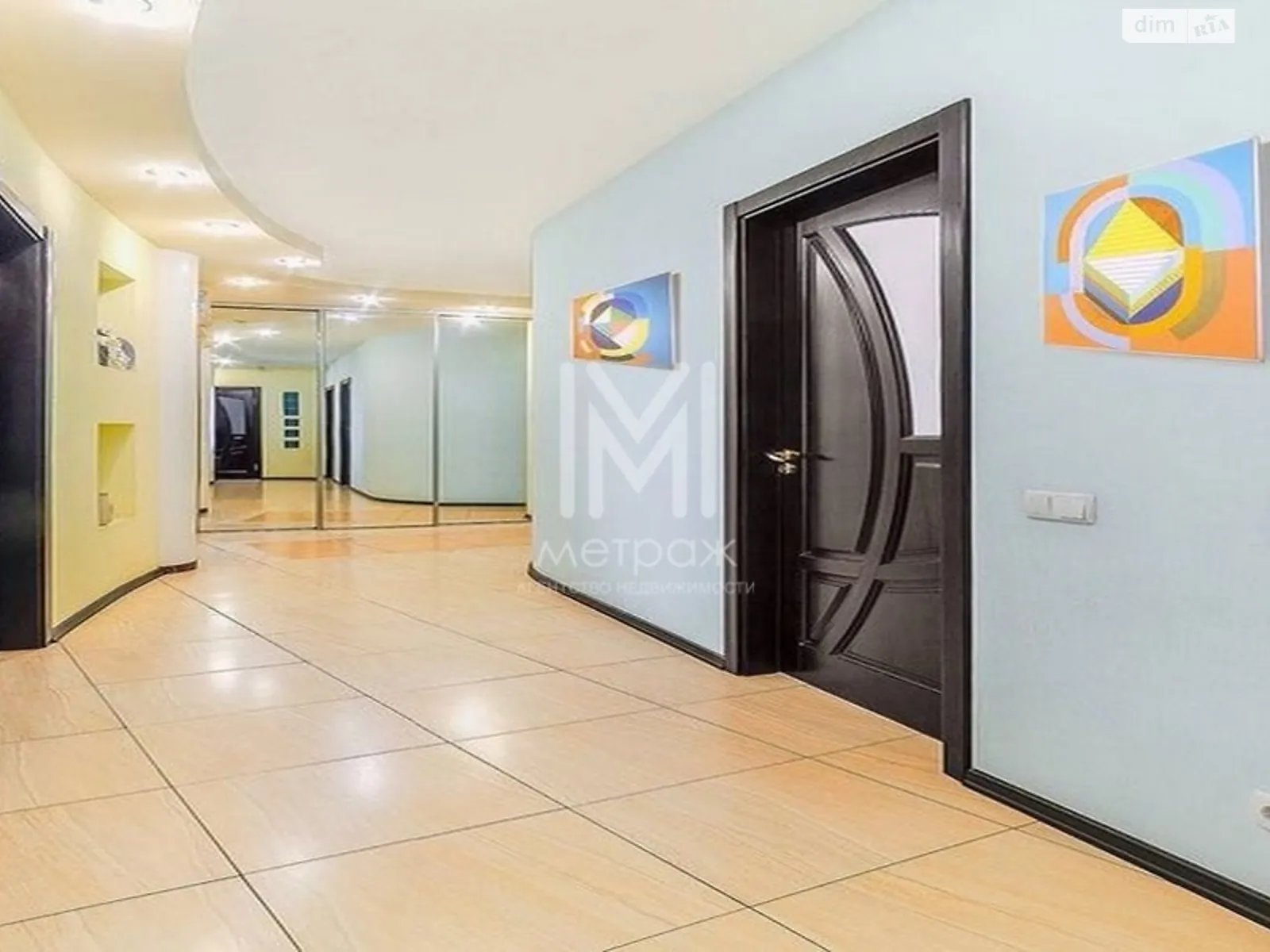 Продается 4-комнатная квартира 98 кв. м в Харькове - фото 1