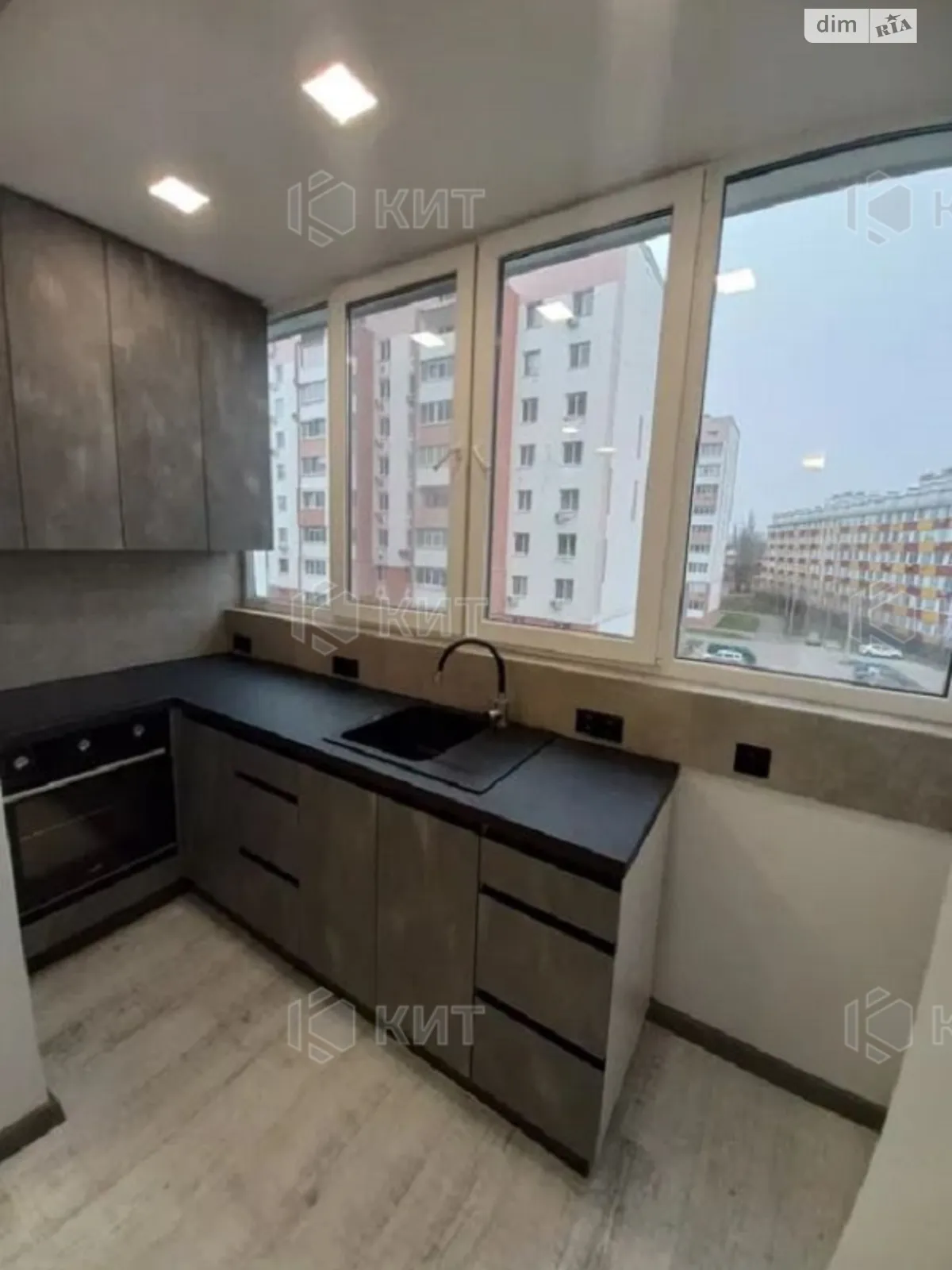Продается 1-комнатная квартира 35 кв. м в Харькове, ул. Козакевича, 31 - фото 1