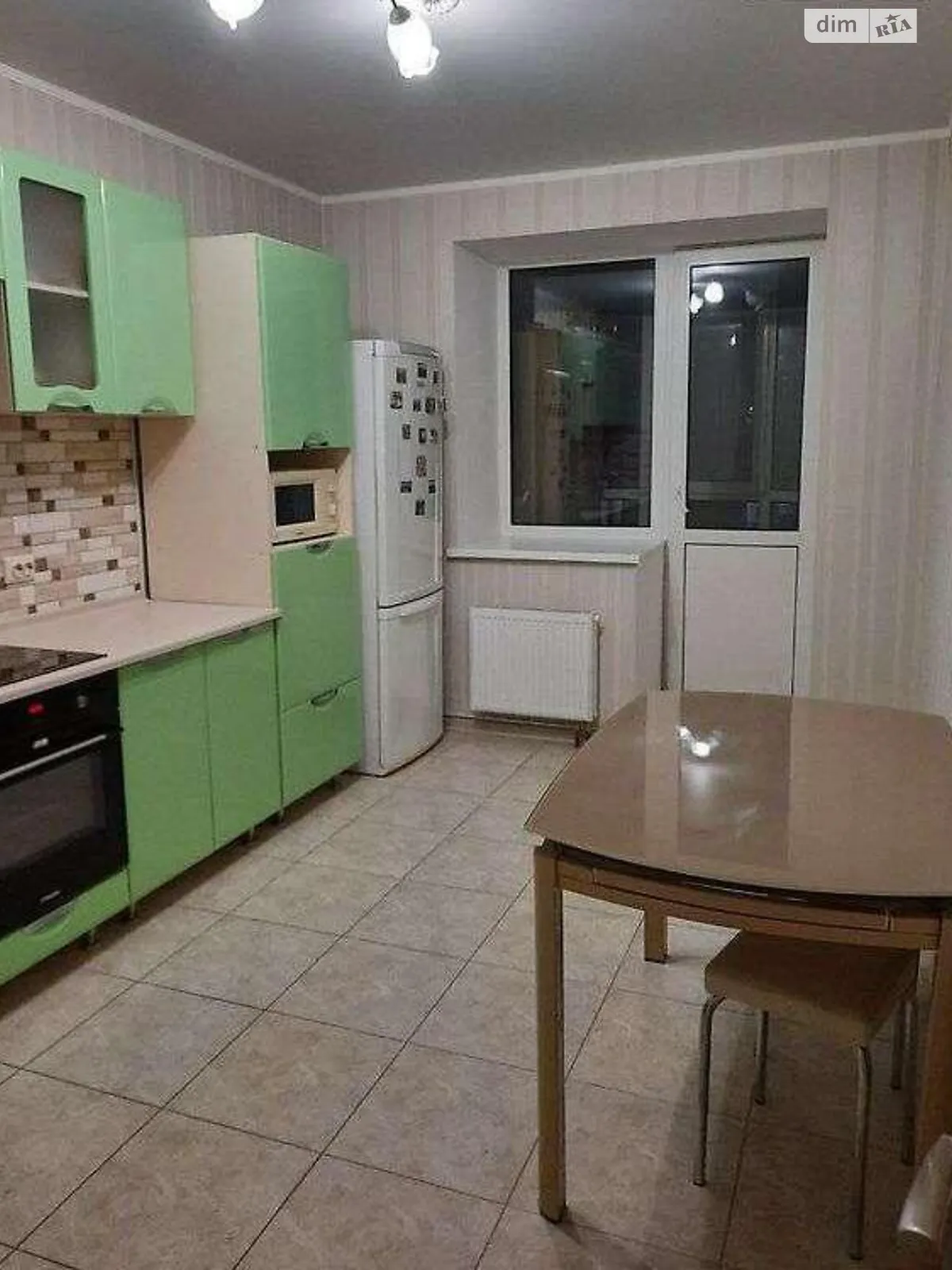 Продается 1-комнатная квартира 42 кв. м в Киеве, цена: 66000 $