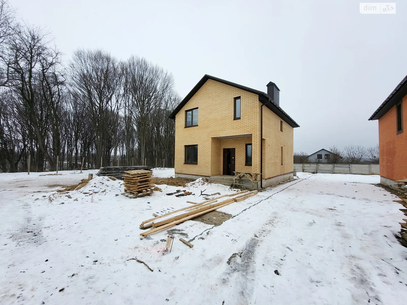 Продається будинок 2 поверховий 125 кв. м з садом, цена: 96000 $ - фото 1