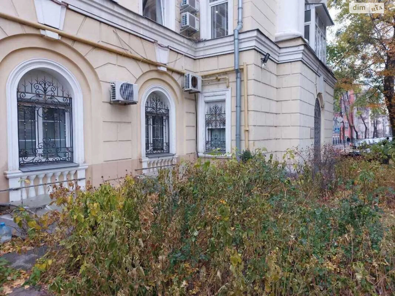 Сдается в аренду офис 108 кв. м в бизнес-центре - фото 4