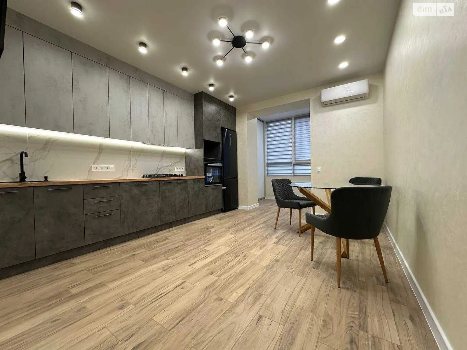 Продается 2-комнатная квартира 68 кв. м в Слобожанском, цена: 87500 $ - фото 1