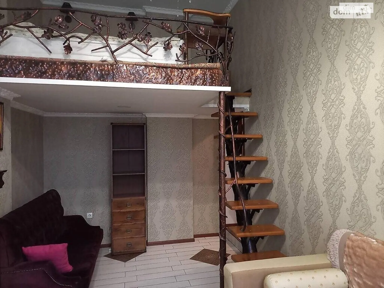 Сдается в аренду дом на 2 этажа 100 кв. м с мебелью, цена: 20000 грн