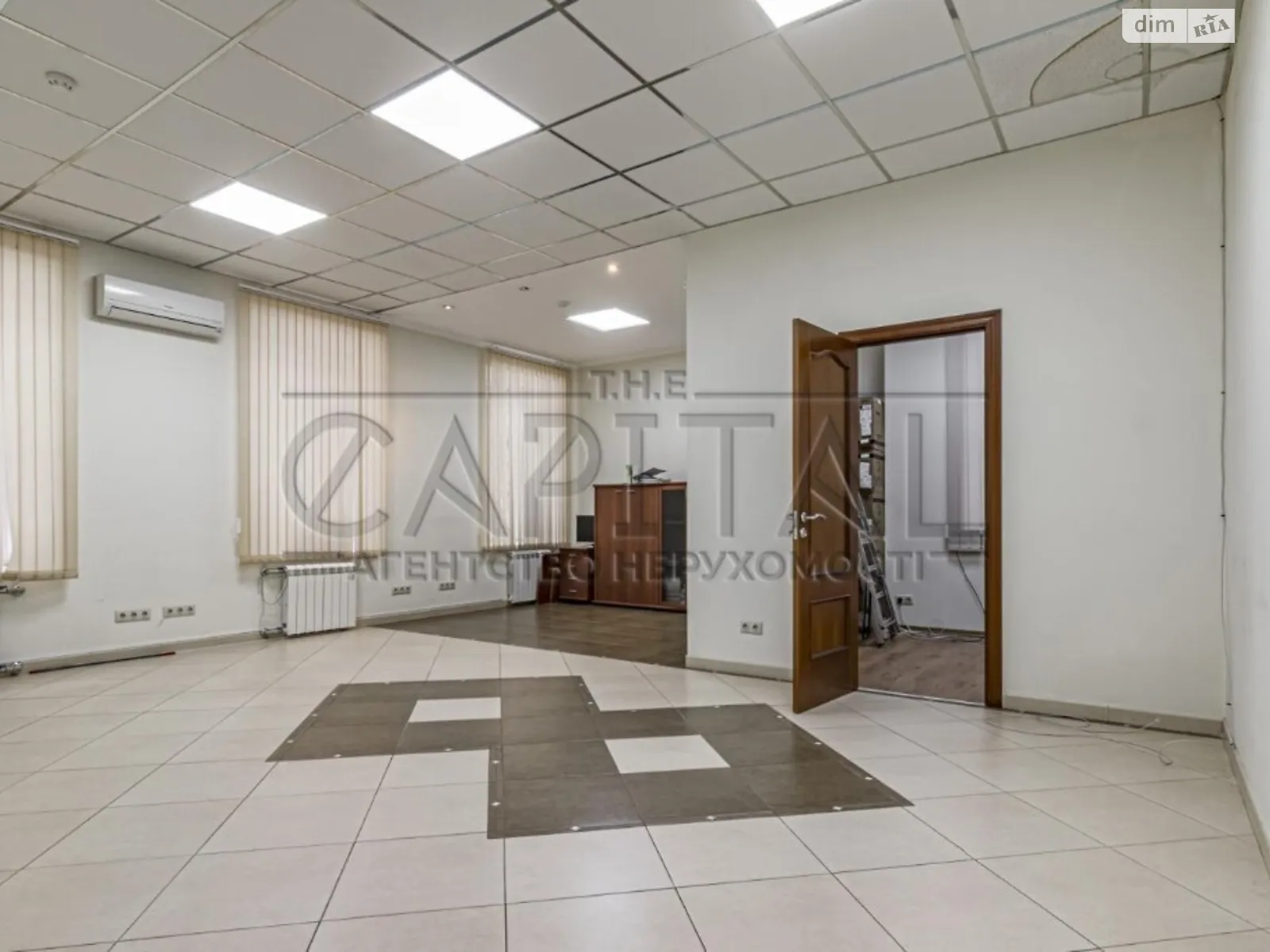 Здається в оренду офіс 320 кв. м в бізнес-центрі, цена: 2700 $ - фото 1