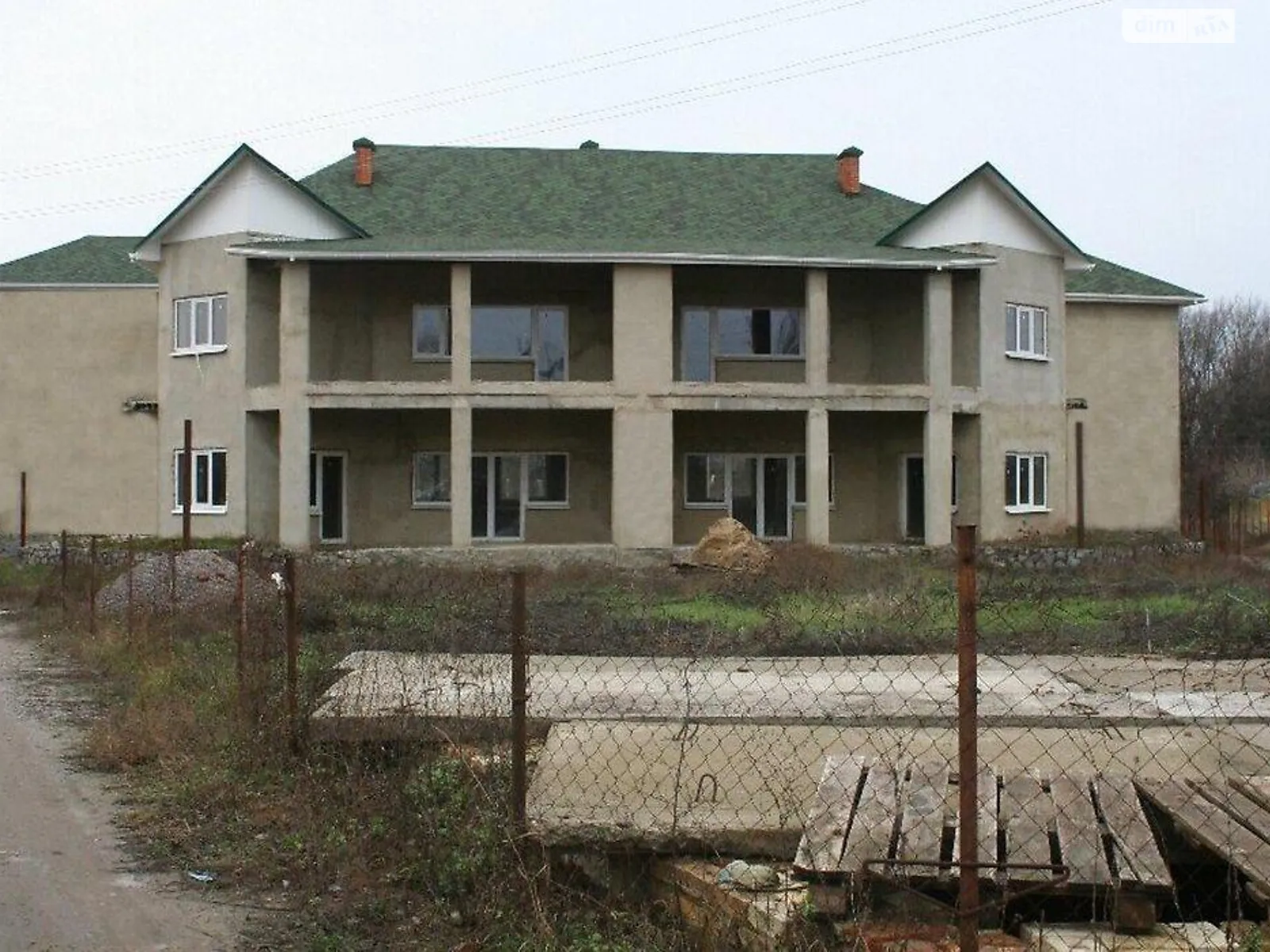 Продається будинок 2 поверховий 600 кв. м з каміном, цена: 102000 $