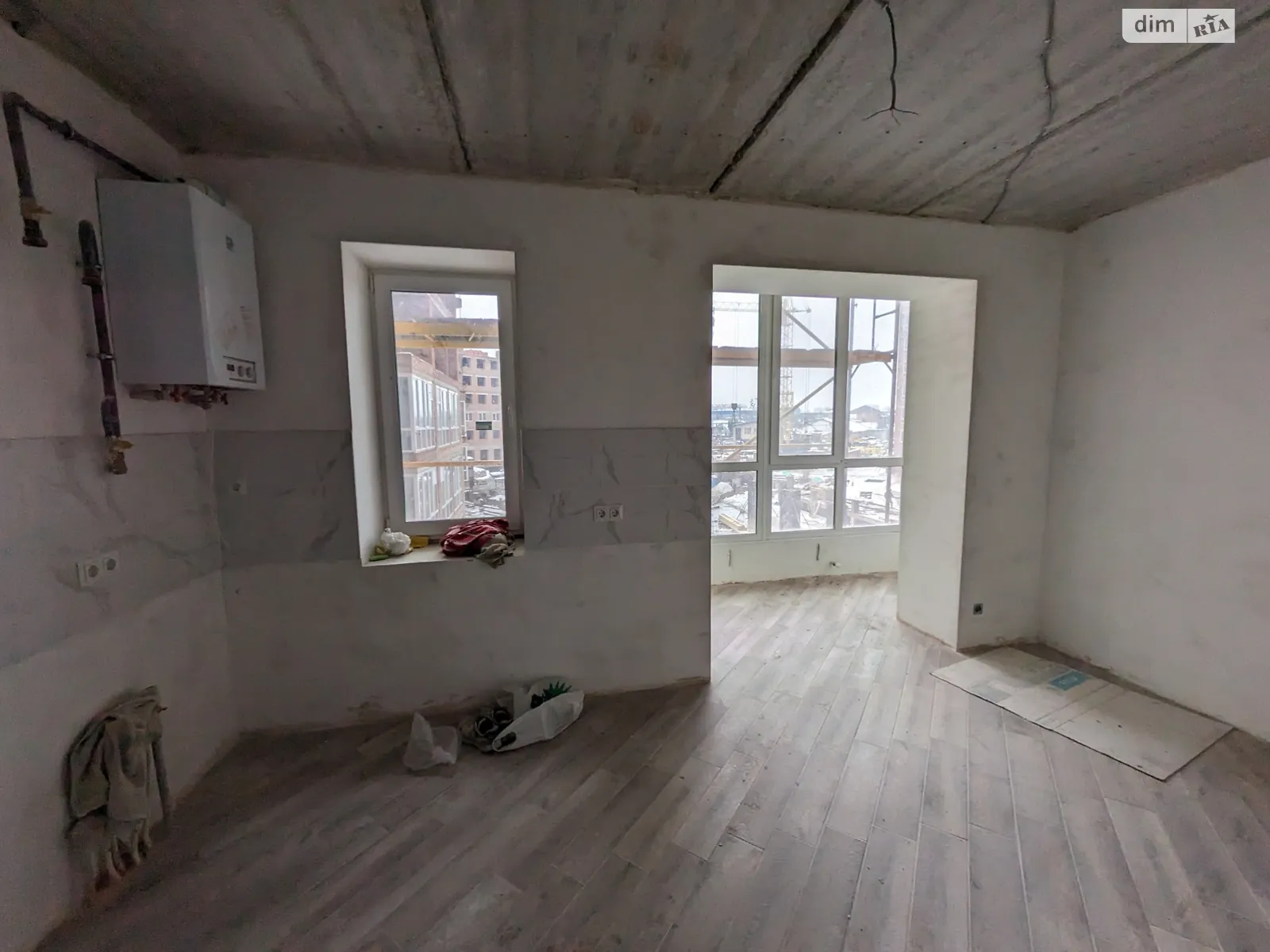 Продается 1-комнатная квартира 50 кв. м в Ивано-Франковске, ул. Княгинин - фото 1