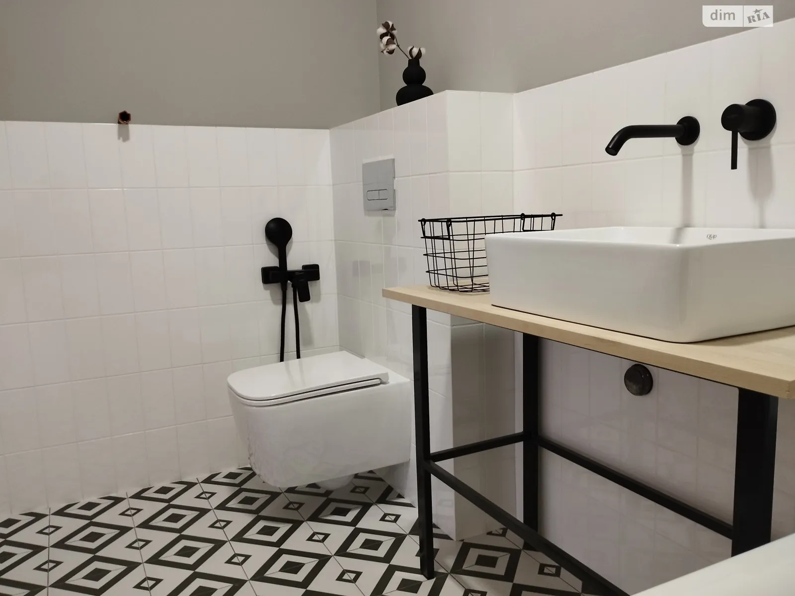 Продається будинок 2 поверховий 115 кв. м з гаражем, цена: 109000 $ - фото 1