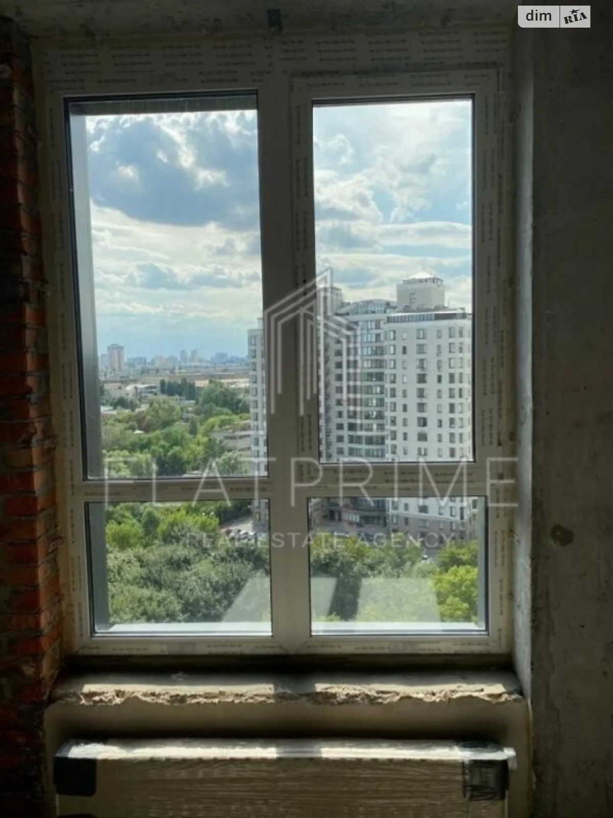 Продается 1-комнатная квартира 50 кв. м в Киеве, ул. Дегтяревская, 25Ж - фото 1