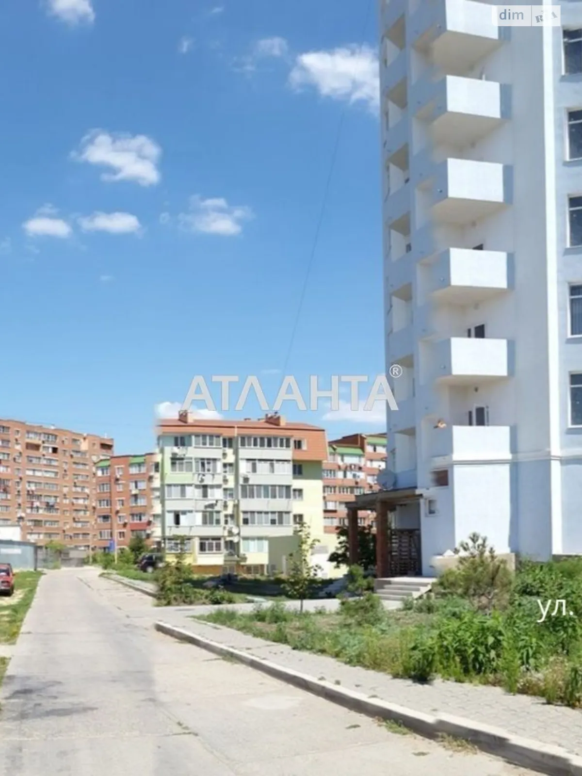 Продается 2-комнатная квартира 138 кв. м в Черноморске, ул. Радостная - фото 1