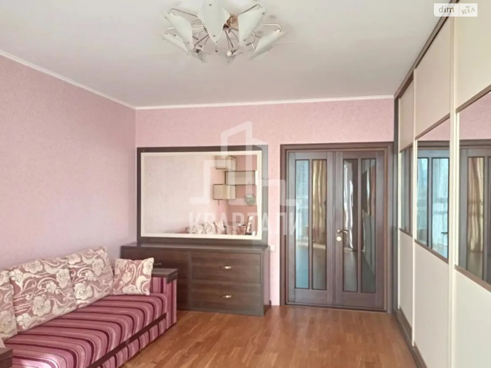 Продается 2-комнатная квартира 84 кв. м в Киеве, ул. Ломоносова, 58 - фото 1