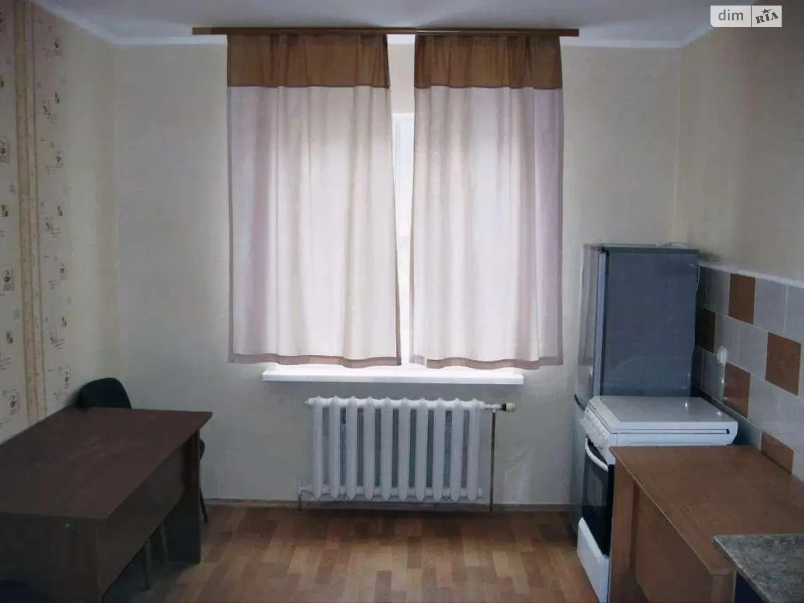Продается 2-комнатная квартира 74 кв. м в Киеве, просп. Правды, 31