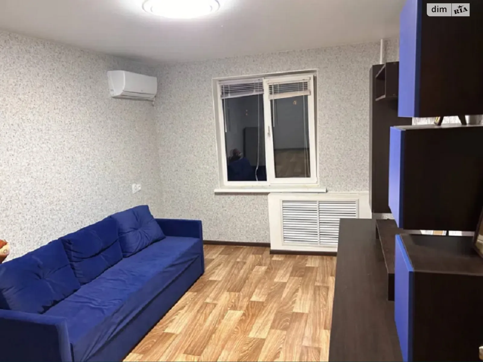 Продается 3-комнатная квартира 62 кв. м в Николаеве, просп. Героев Украины
