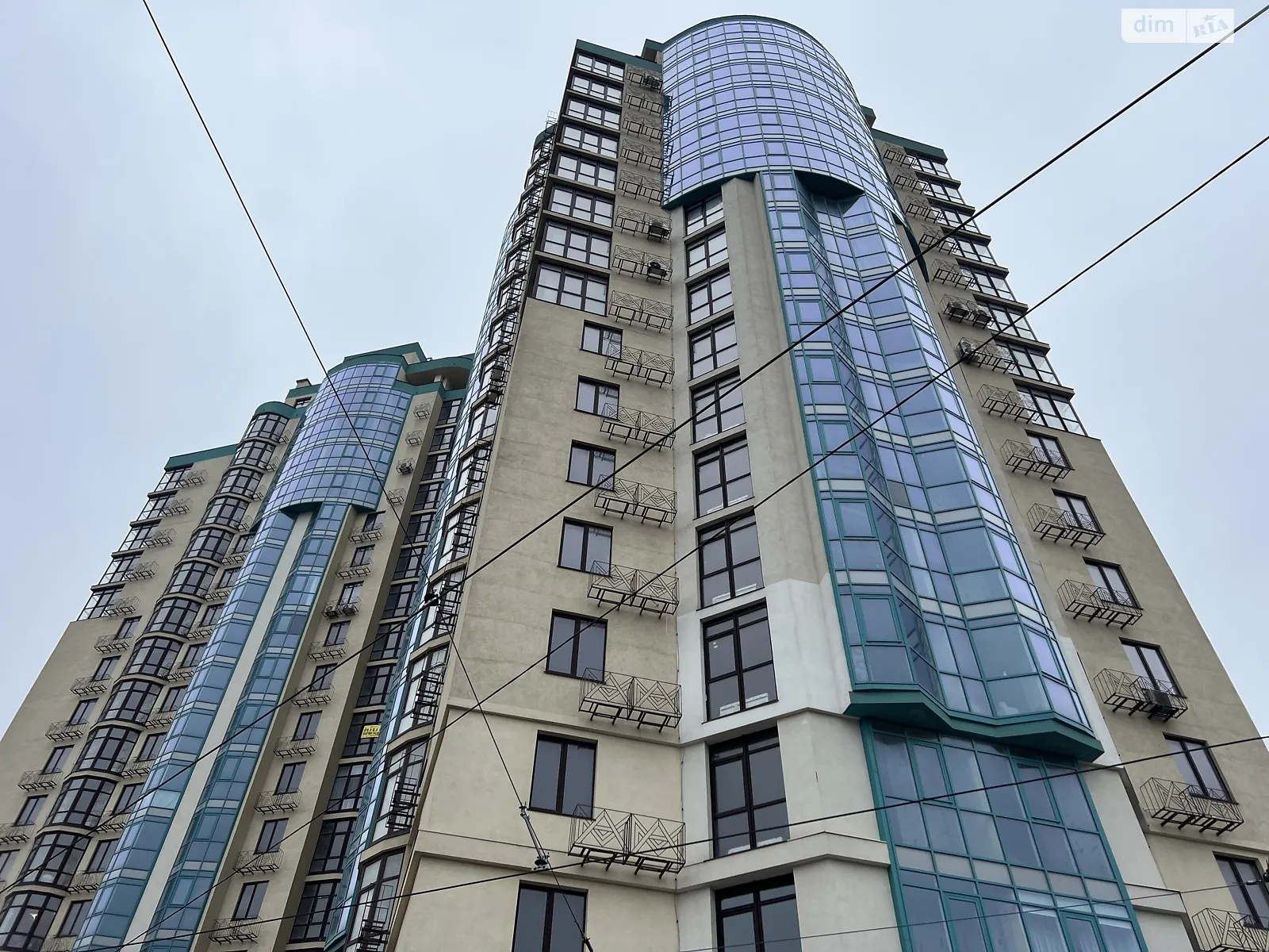 Продается 1-комнатная квартира 37 кв. м в Одессе, Фонтанская дор., 118А/1 - фото 1