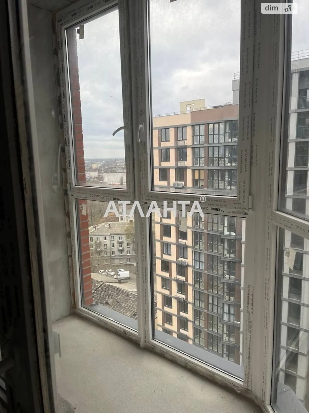Продается 2-комнатная квартира 68 кв. м в Одессе, ул. Прохоровская