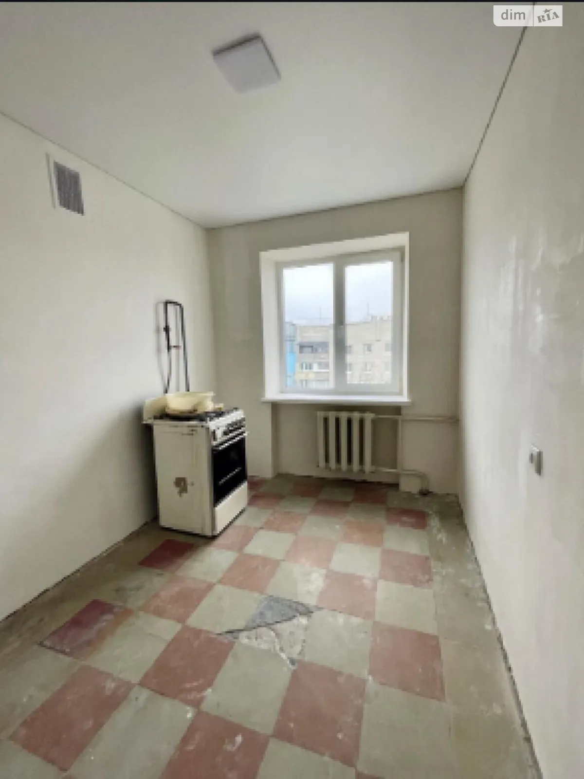 Продается 3-комнатная квартира 68.3 кв. м в Днепре, ул. Космонавтов