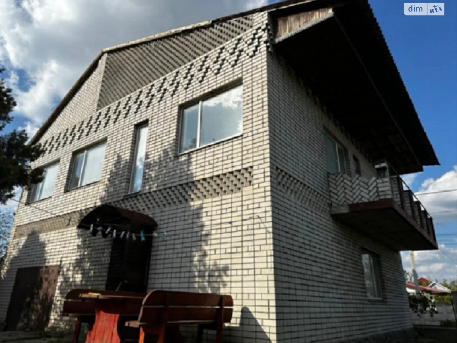 Продается дом на 2 этажа 205 кв. м с балконом - фото 2