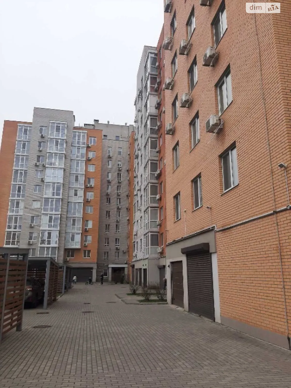 Продается 2-комнатная квартира 45 кв. м в Днепре, просп. Слобожанский, 17А - фото 1