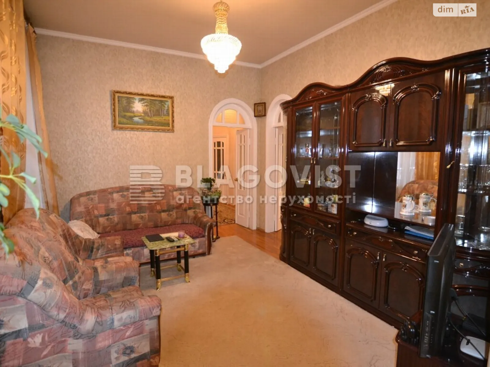 Продается 1-комнатная квартира 60 кв. м в Киеве, ул. Ивана Франко, 40