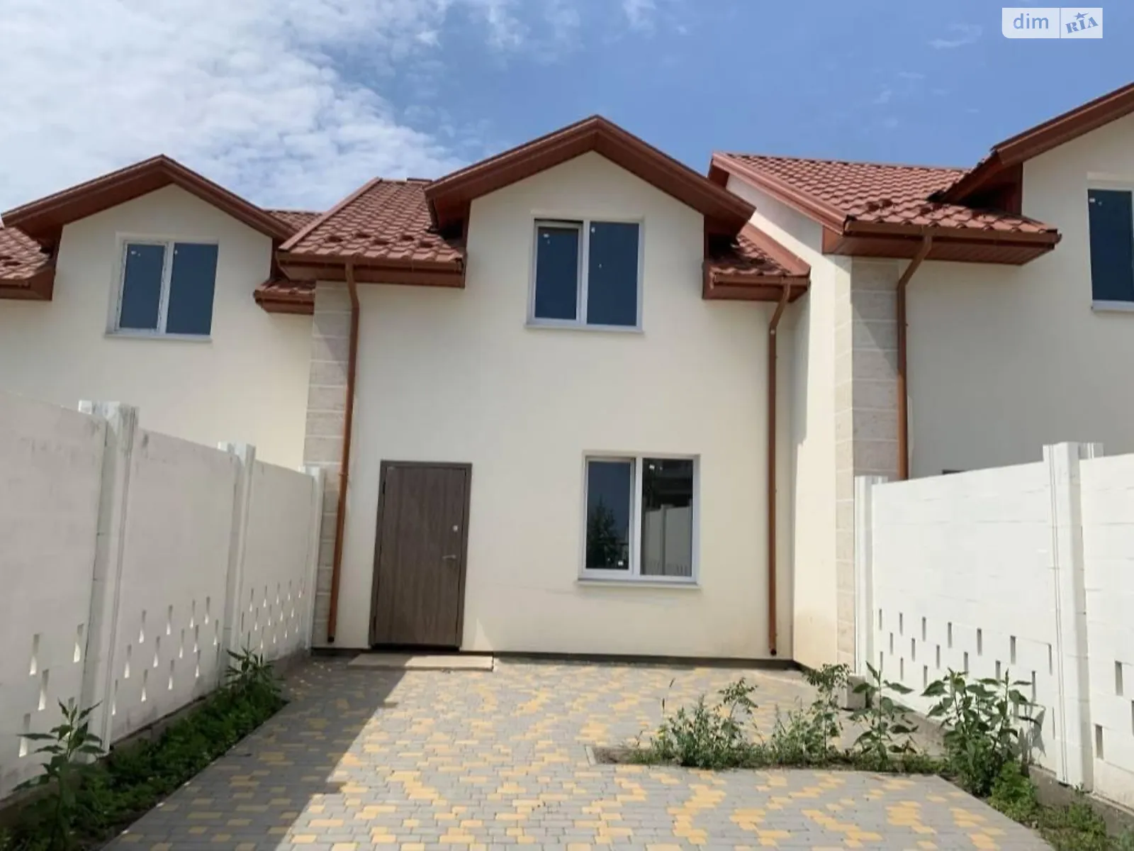 Продається будинок 2 поверховий 130 кв. м з гаражем, цена: 219000 $ - фото 1