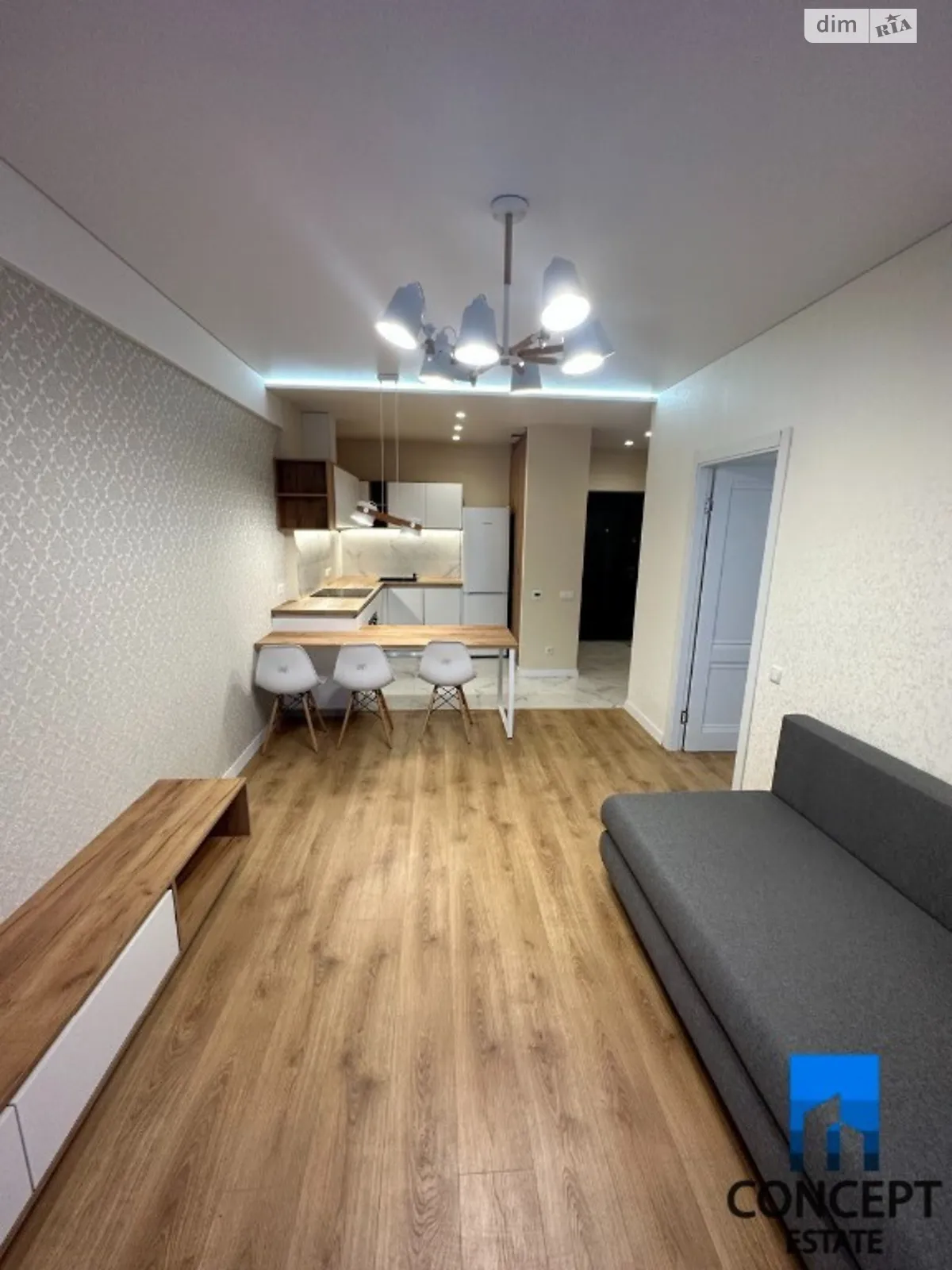 Продається 1-кімнатна квартира 45 кв. м у Дніпрі, бул. Кобзаря - фото 1