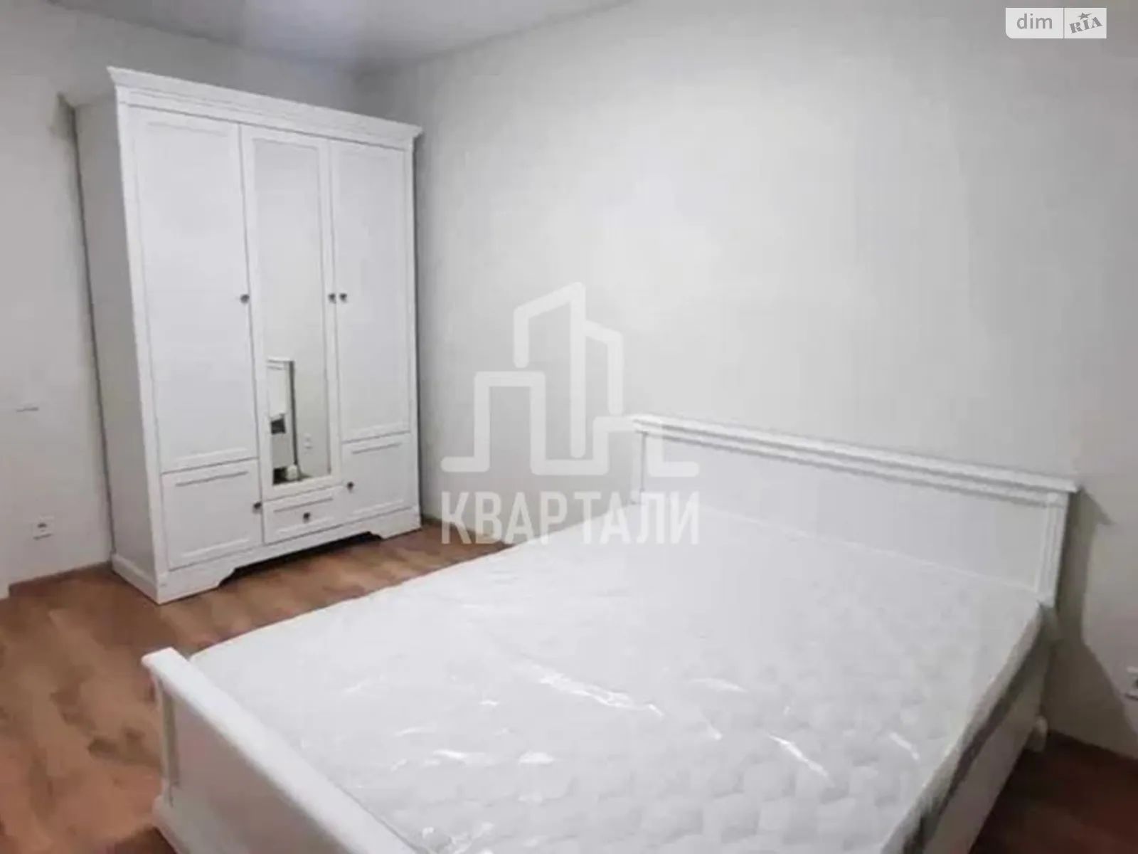 Продається 1-кімнатна квартира 38 кв. м у Києві, цена: 72000 $