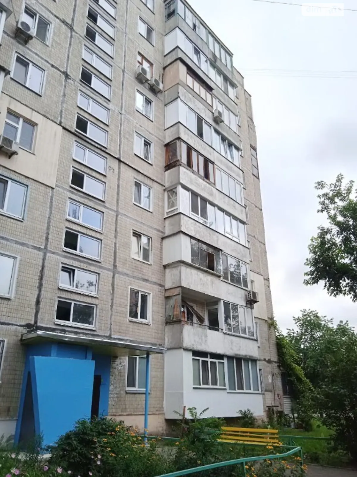 Продается 2-комнатная квартира 48 кв. м в Киеве, ул. Милютенко, 18 - фото 1