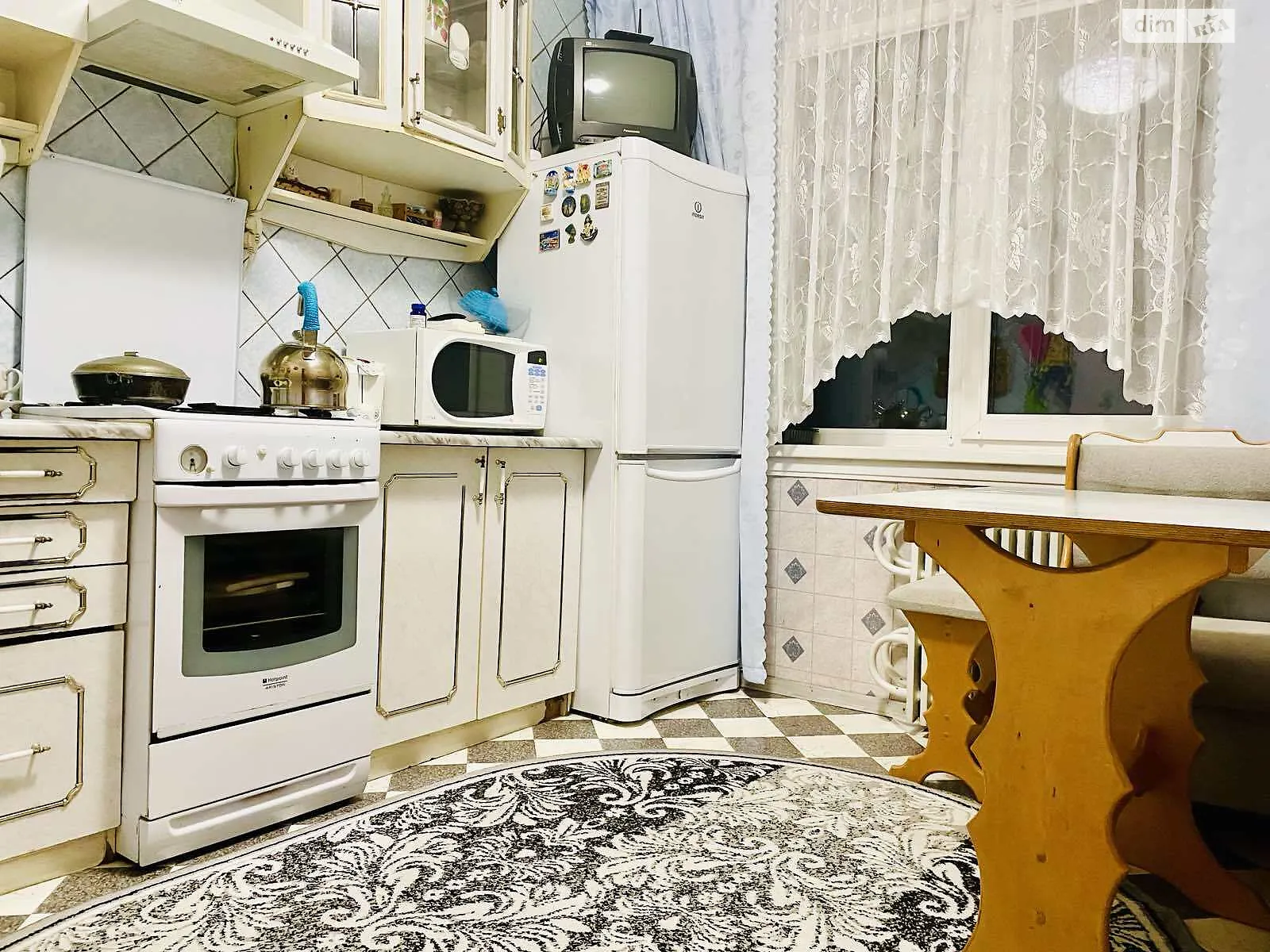 Продается 3-комнатная квартира 66 кв. м в Днепре, ул. Степана Рудницкого(Шолохова), 25