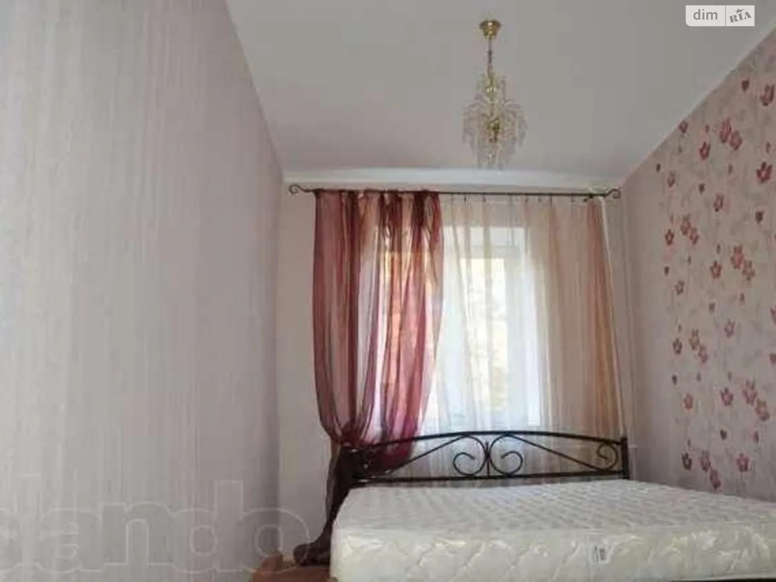 Продается 3-комнатная квартира 62 кв. м в Чапаевке - фото 3