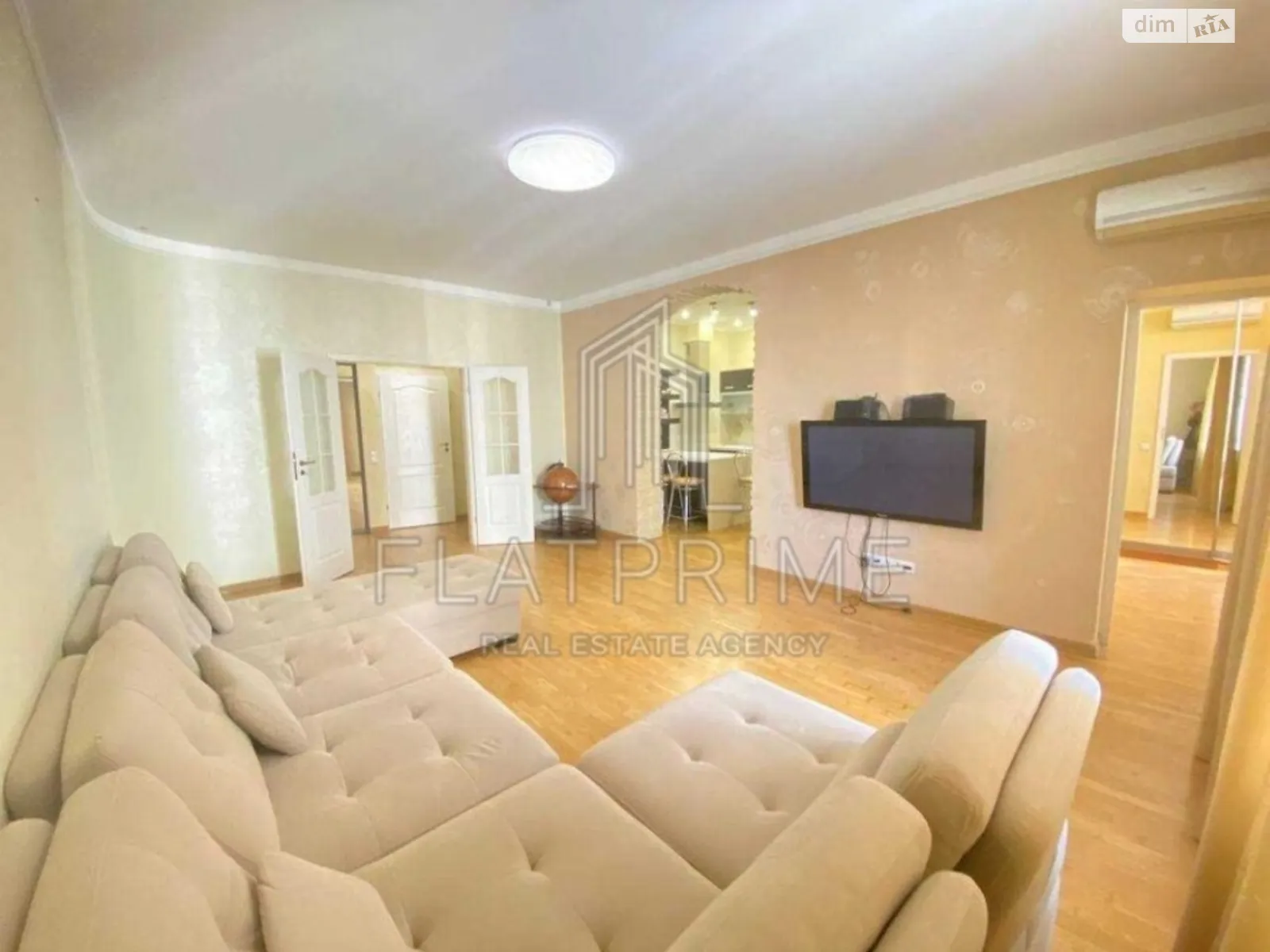 Продается 2-комнатная квартира 89 кв. м в Киеве, ул. Дмитриевская, 69 - фото 1