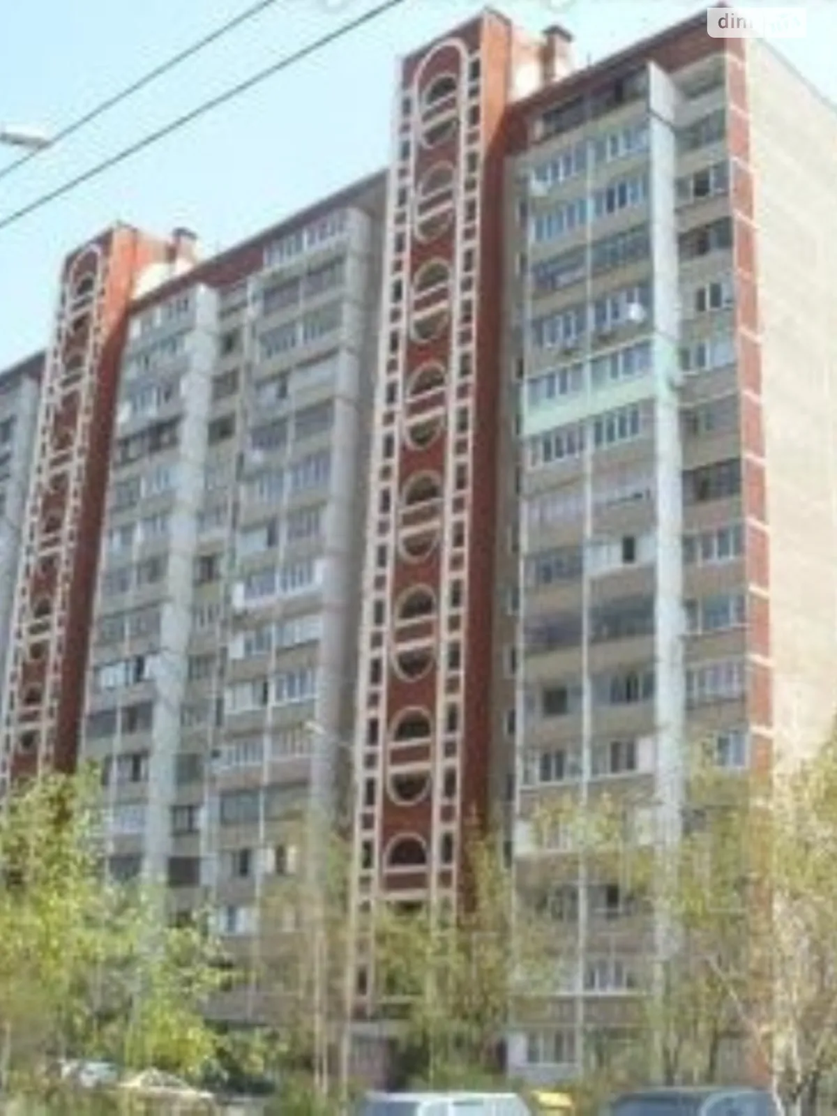 Продается 3-комнатная квартира 72 кв. м в Киеве, ул. Милославская, 3 - фото 1
