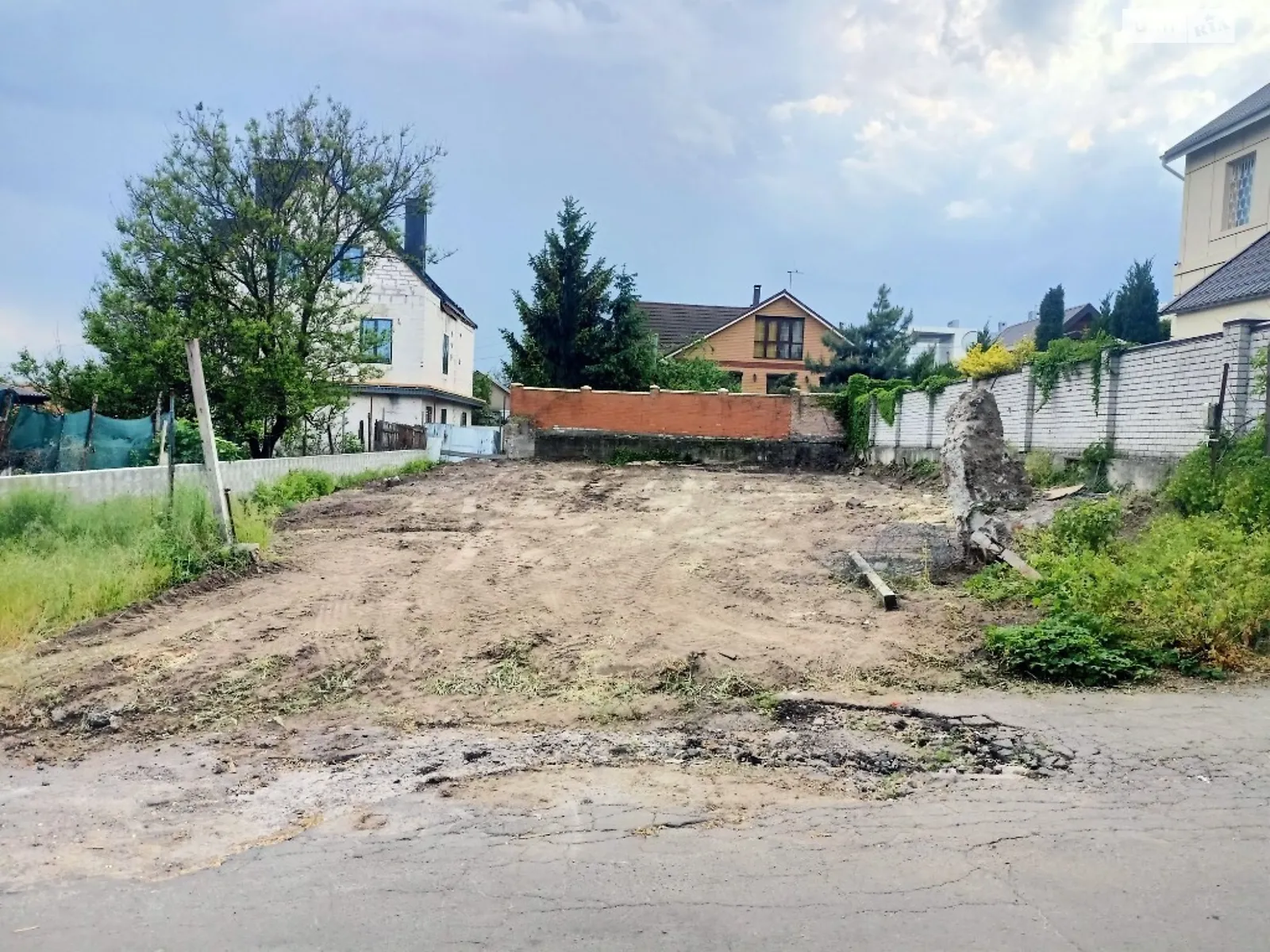 Продається земельна ділянка 5 соток у Дніпропетровській області, цена: 110000 $