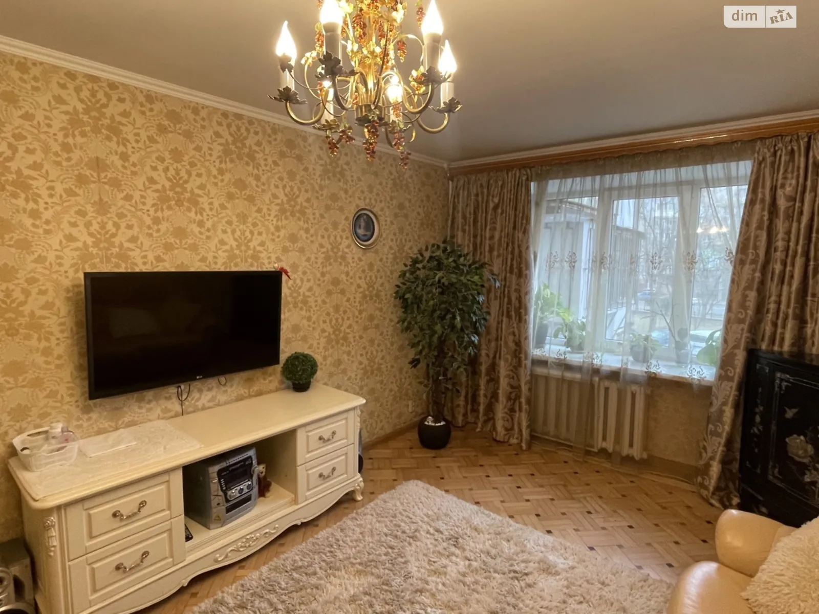 Продается 4-комнатная квартира 70 кв. м в Одессе, ул. Краснова, 14 - фото 1
