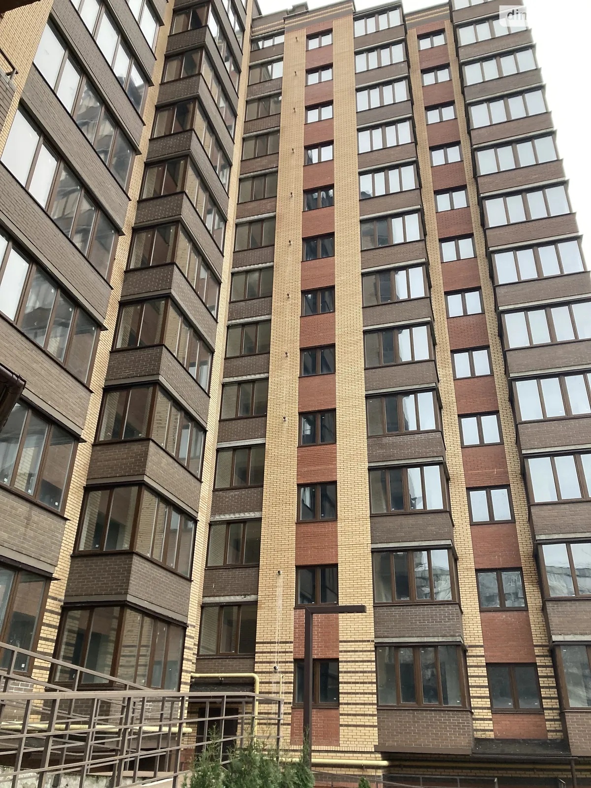 3-кімнатна квартира 98.1 кв. м у Запоріжжі, цена: 68700 $ - фото 1