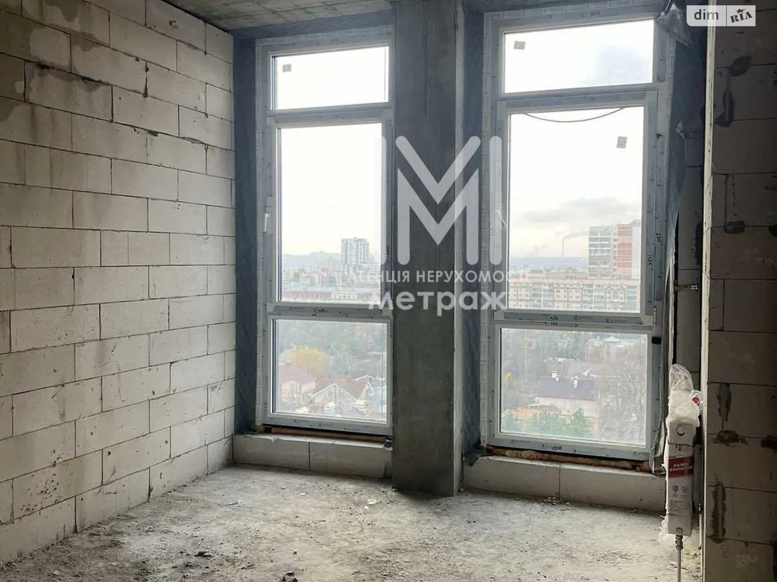 Продається 1-кімнатна квартира 50 кв. м у Харкові, вул. Авіаційна, 39 - фото 1