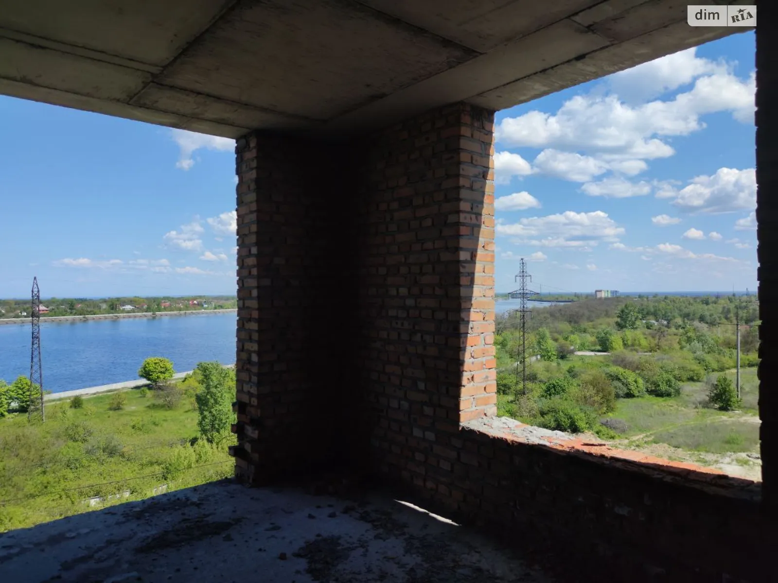 Продается 2-комнатная квартира 65 кв. м в Вышгороде, ул. Шолуденко, 7 - фото 1