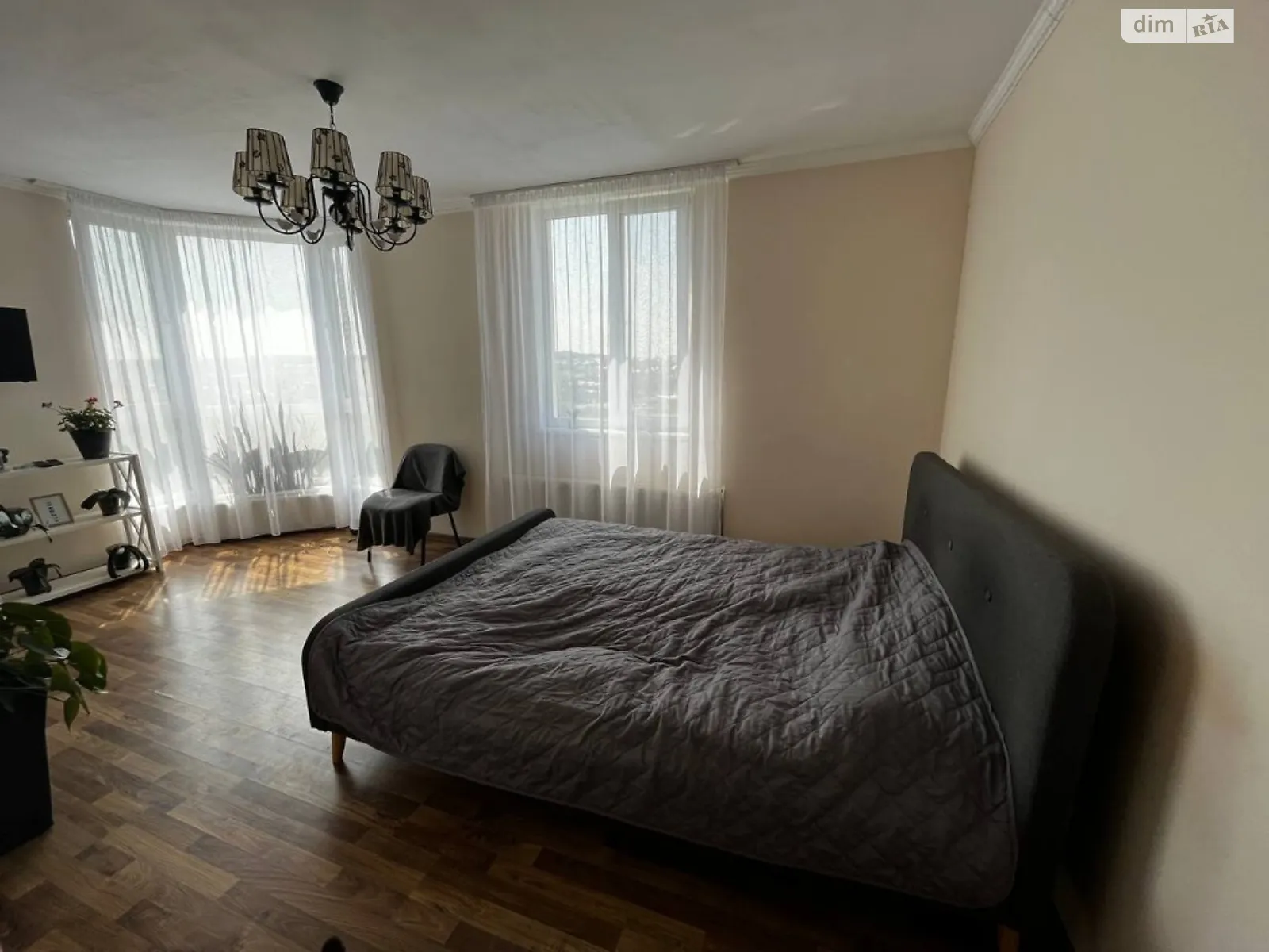 2-комнатная квартира 61.4 кв. м в Тернополе, ул. Белогорская, 18Г - фото 1