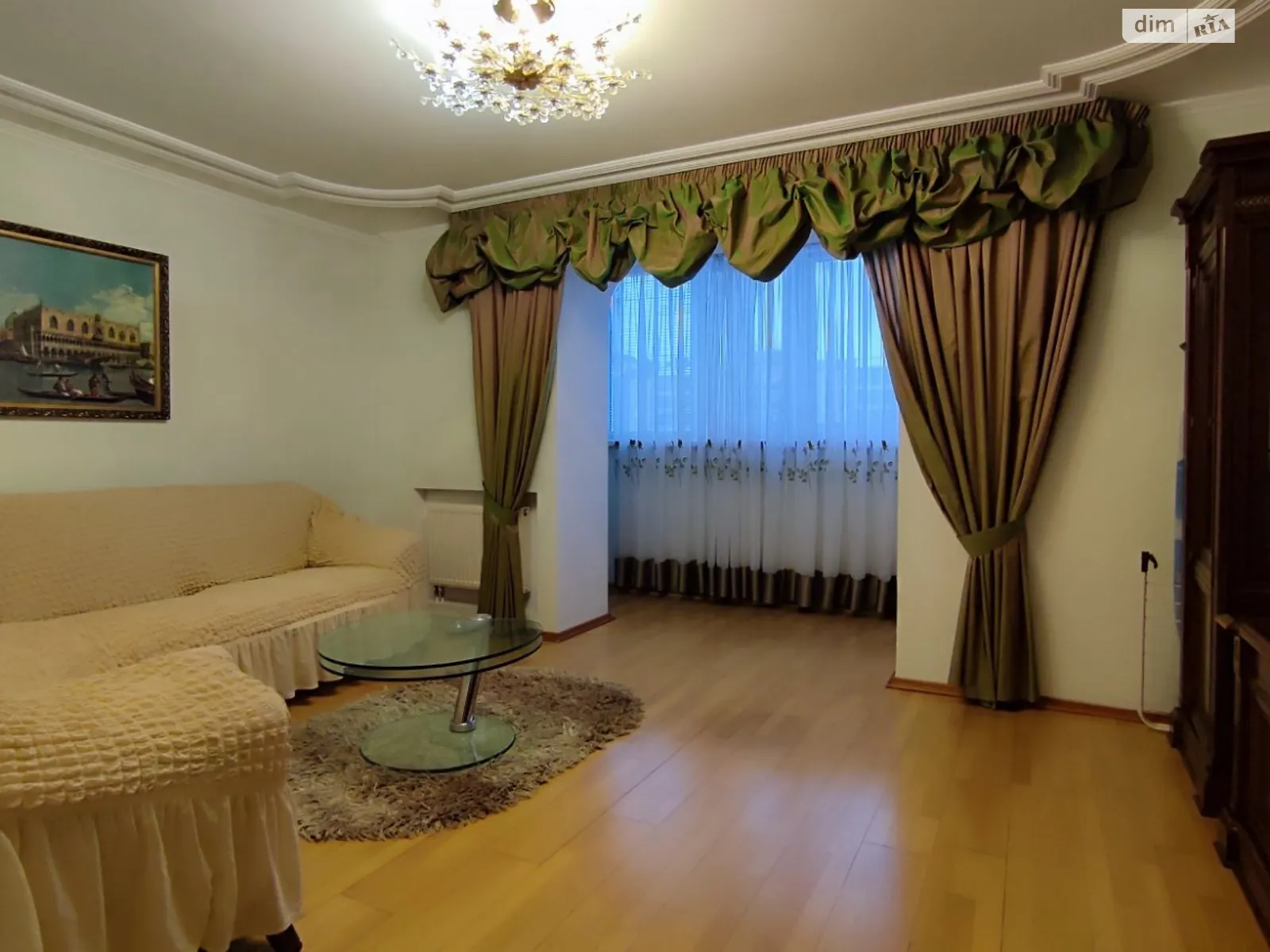 Сдается в аренду 3-комнатная квартира 68.2 кв. м в Житомире, цена: 15000 грн