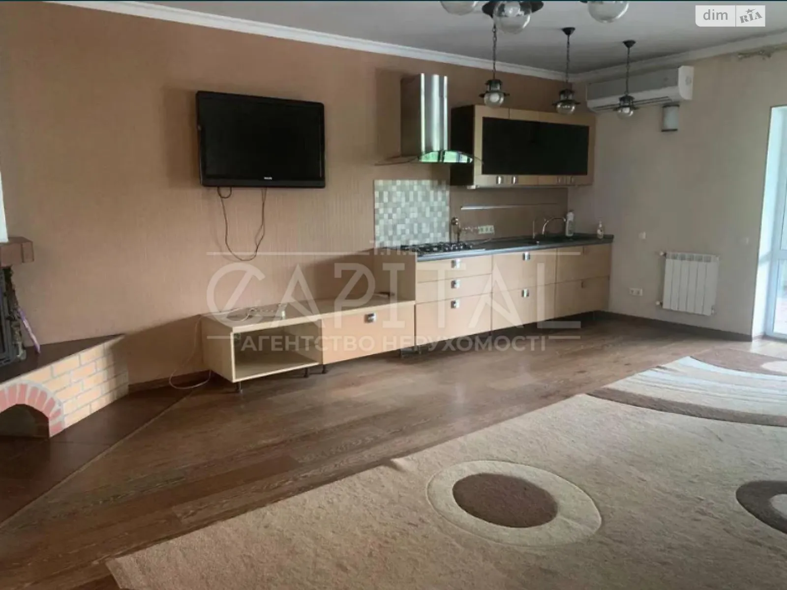 Сдается в аренду дом на 2 этажа 200 кв. м с верандой, цена: 1500 $