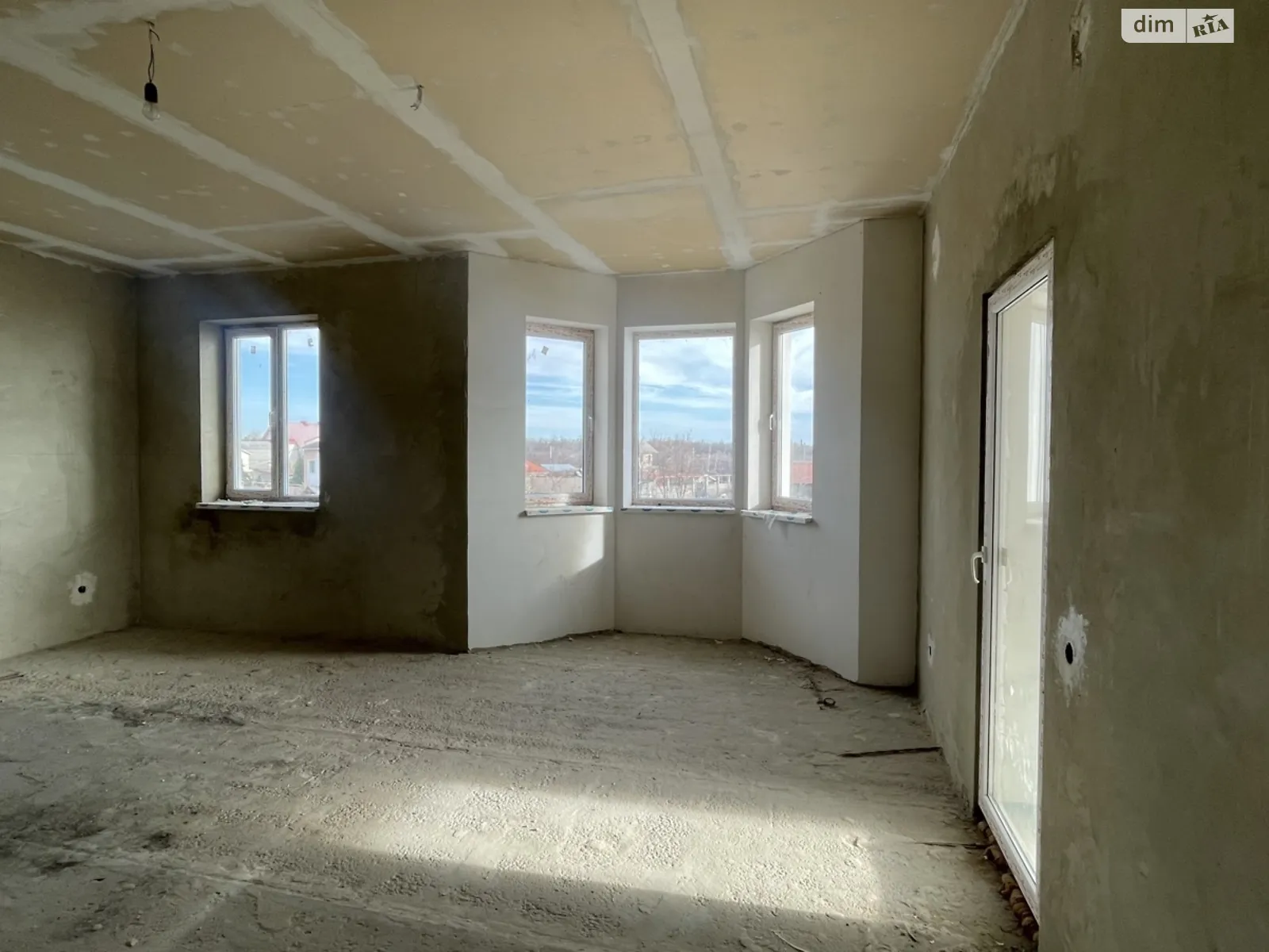 Продається будинок 3 поверховий 590 кв. м з мансардою, цена: 220000 $ - фото 1