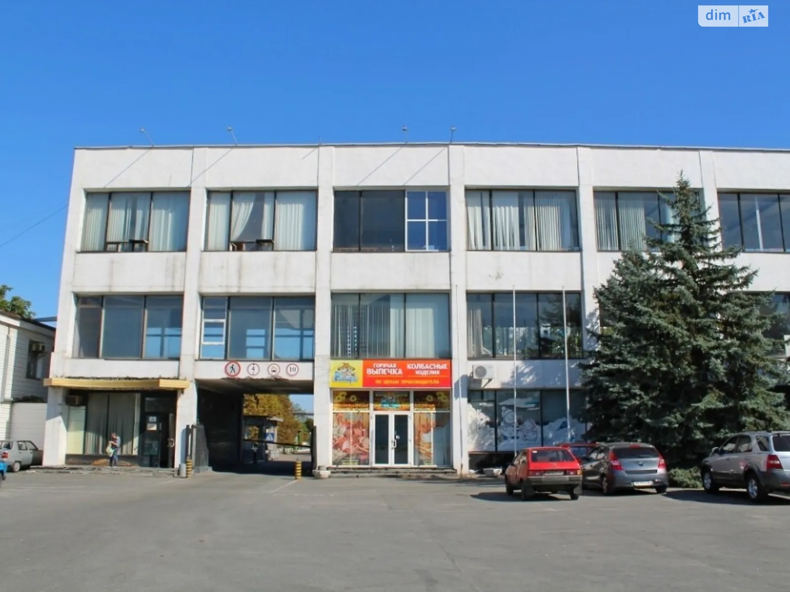Здається в оренду приміщення вільного призначення 100 кв. м в 5-поверховій будівлі, цена: 20500 грн - фото 1