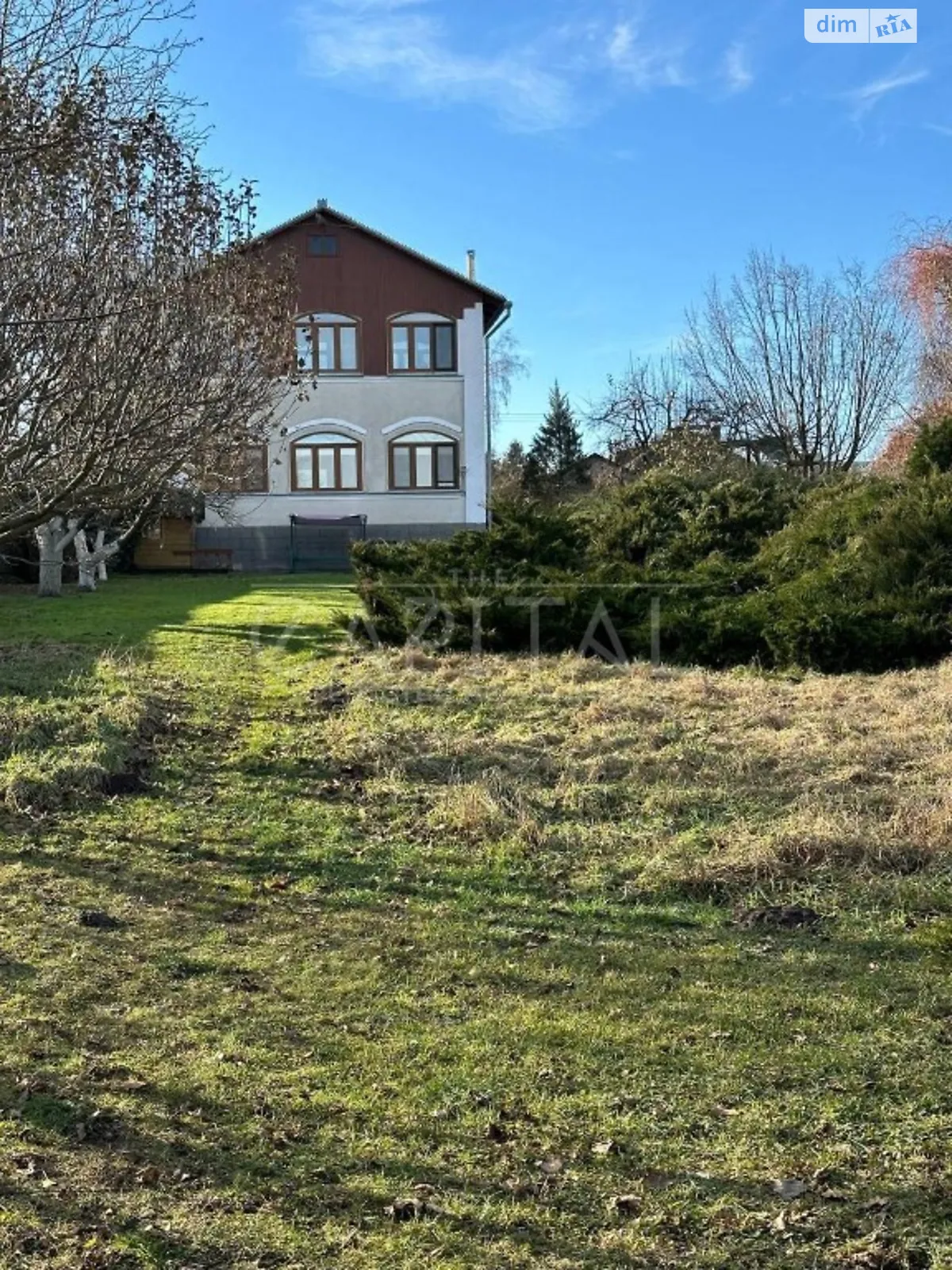 Продается дом на 2 этажа 327 кв. м с камином, цена: 155000 $ - фото 1