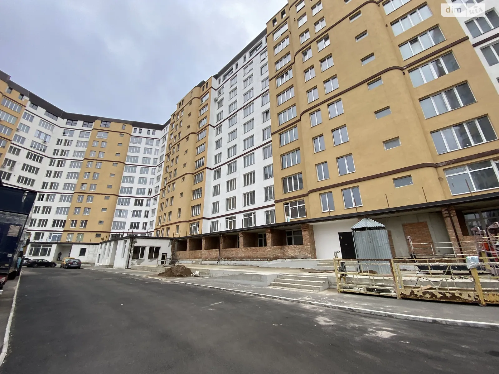 Продается 1-комнатная квартира 70 кв. м в Виннице, ул. Стрелецкая - фото 1