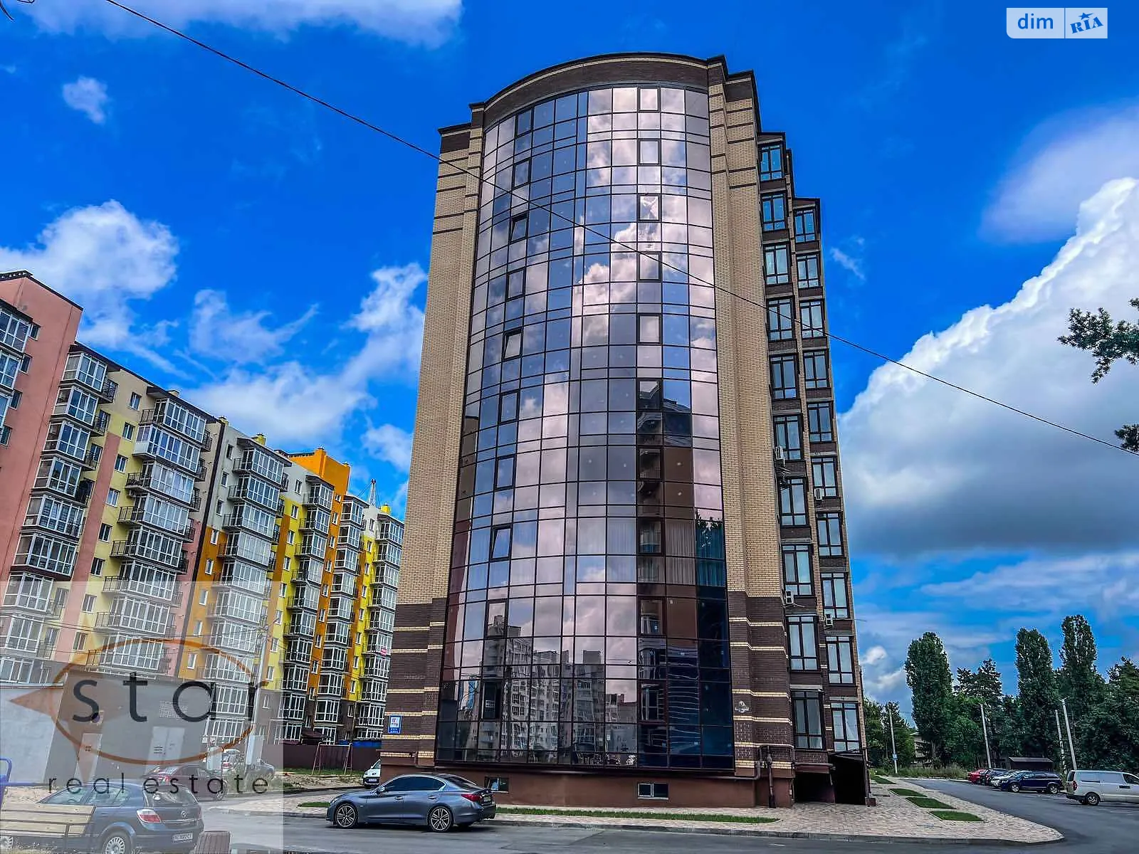 Продається 2-кімнатна квартира 80 кв. м у Чернігові, цена: 64000 $