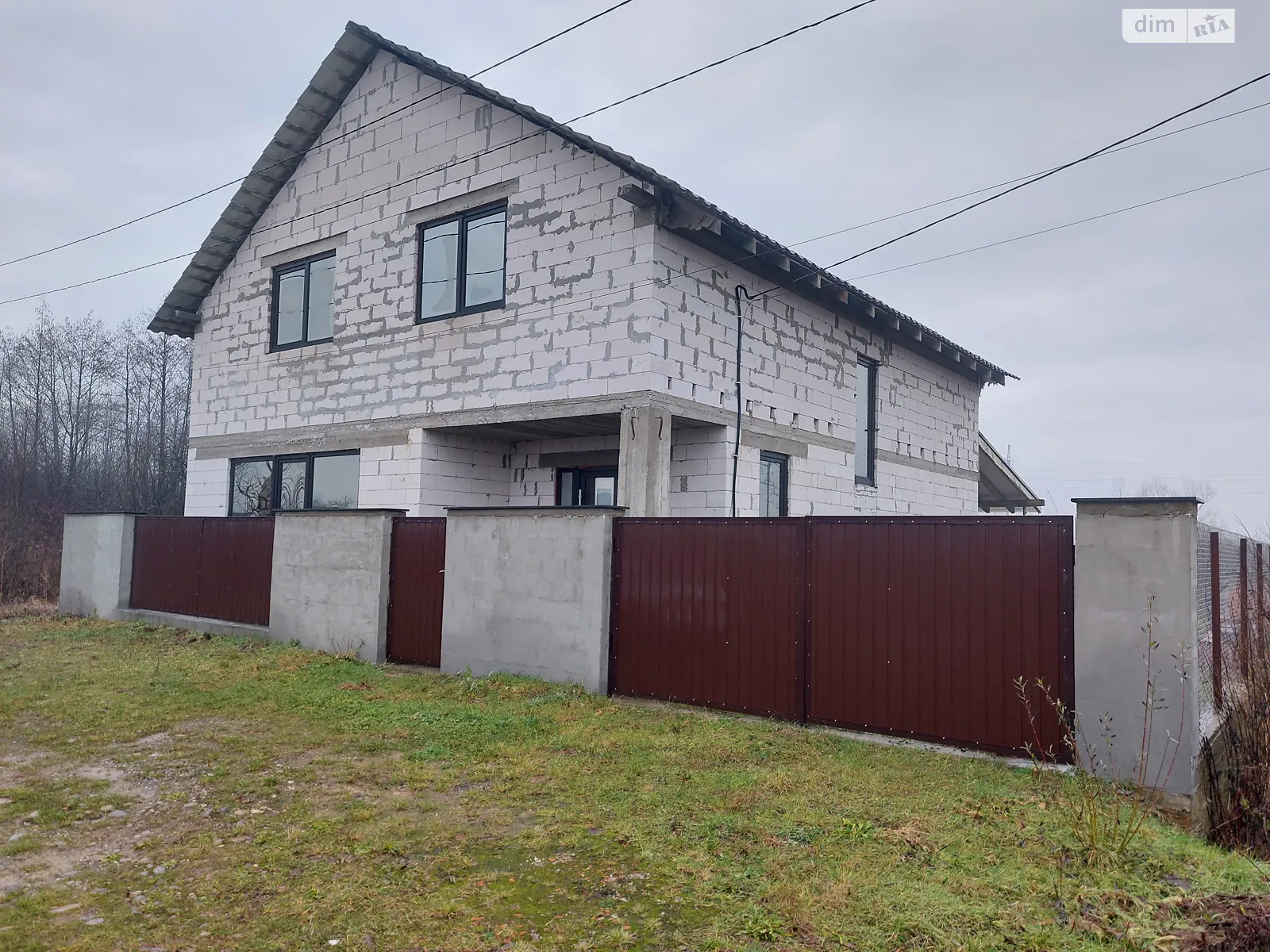 Продається будинок 2 поверховий 19031 кв. м з каміном, цена: 65000 $