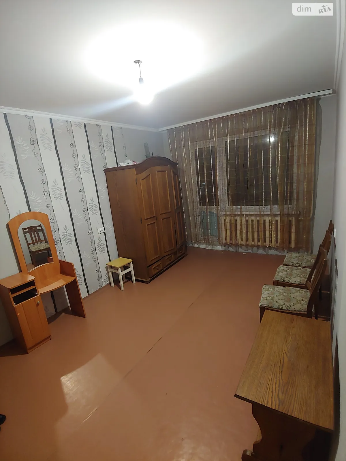 Продается 1-комнатная квартира 35 кв. м в Ровно, ул. Волынской Дивизии - фото 1