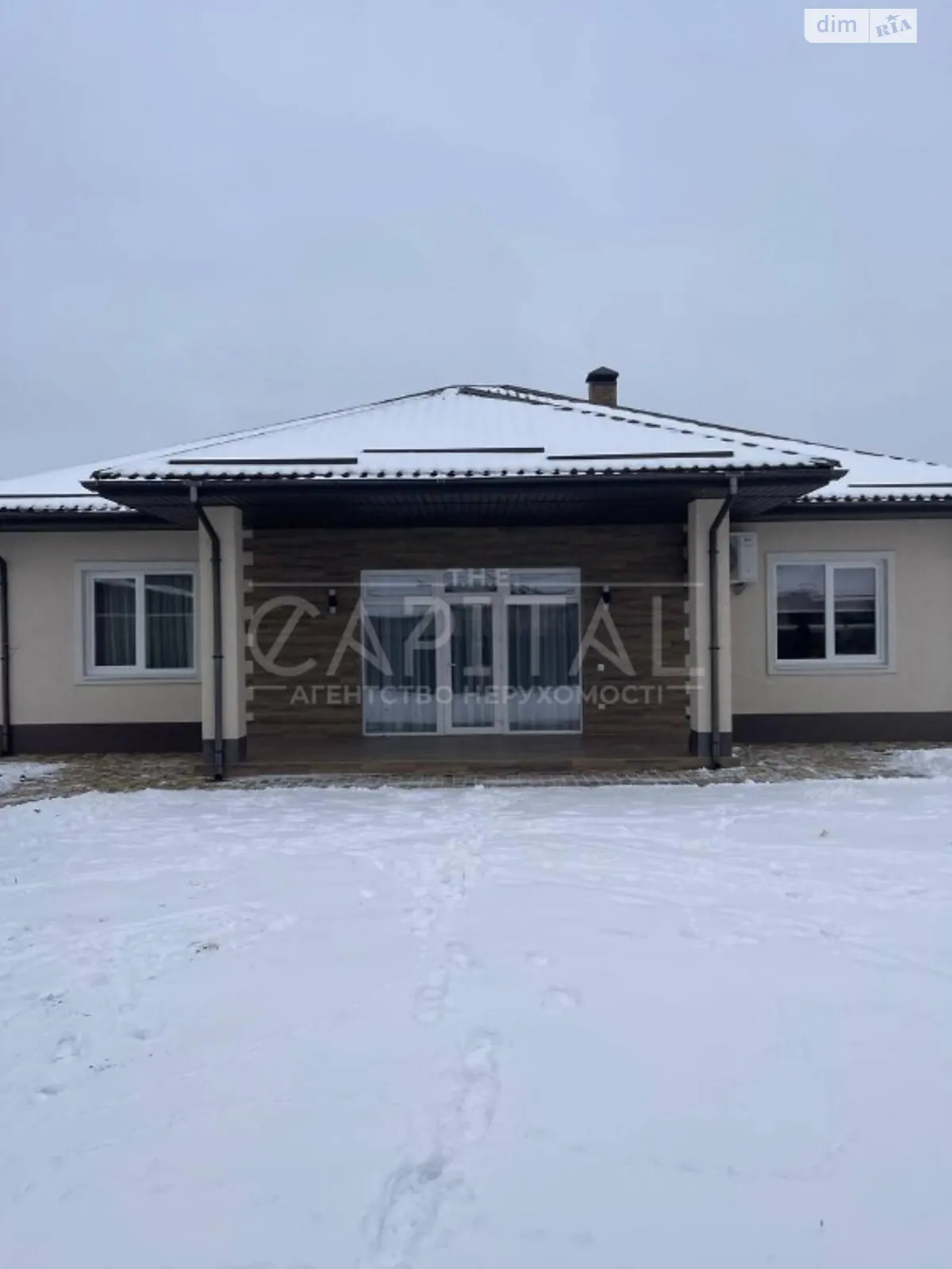 Продается одноэтажный дом 140 кв. м с гаражом, цена: 255000 $ - фото 1