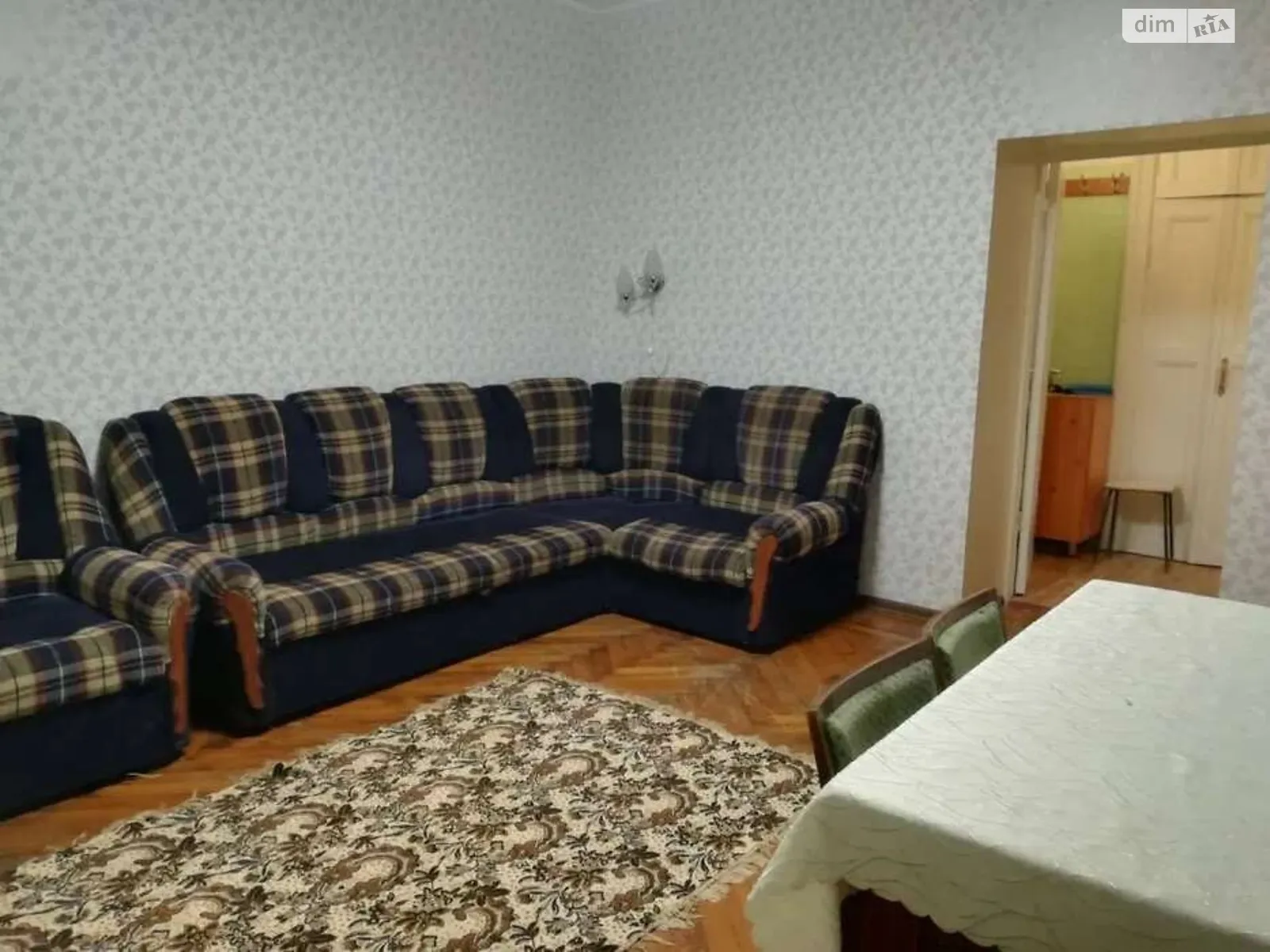 Продается 2-комнатная квартира 56 кв. м в Одессе, ул. Новосельского, 44