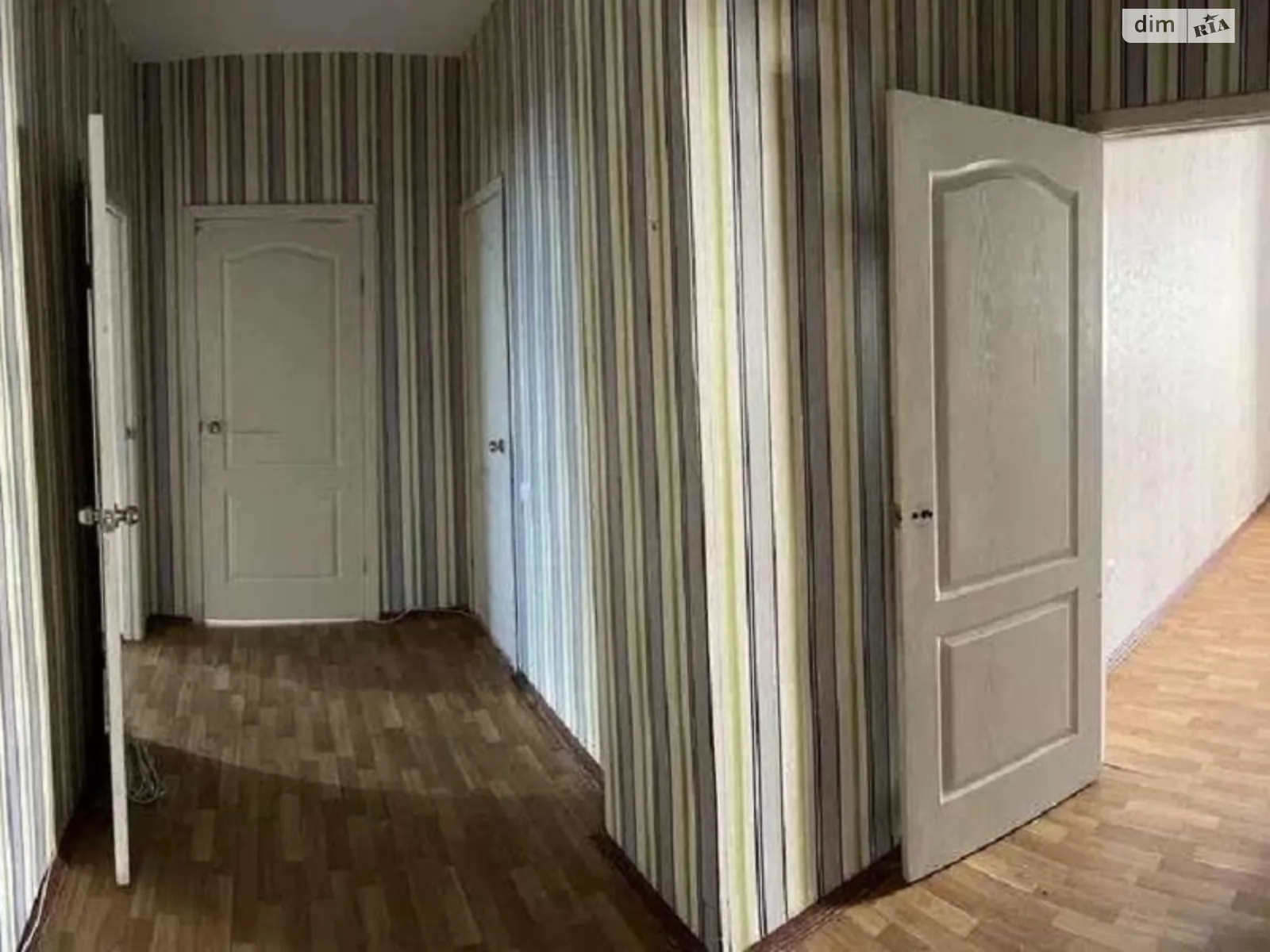 Продается 2-комнатная квартира 64 кв. м в Одессе, ул. Марсельская, 52