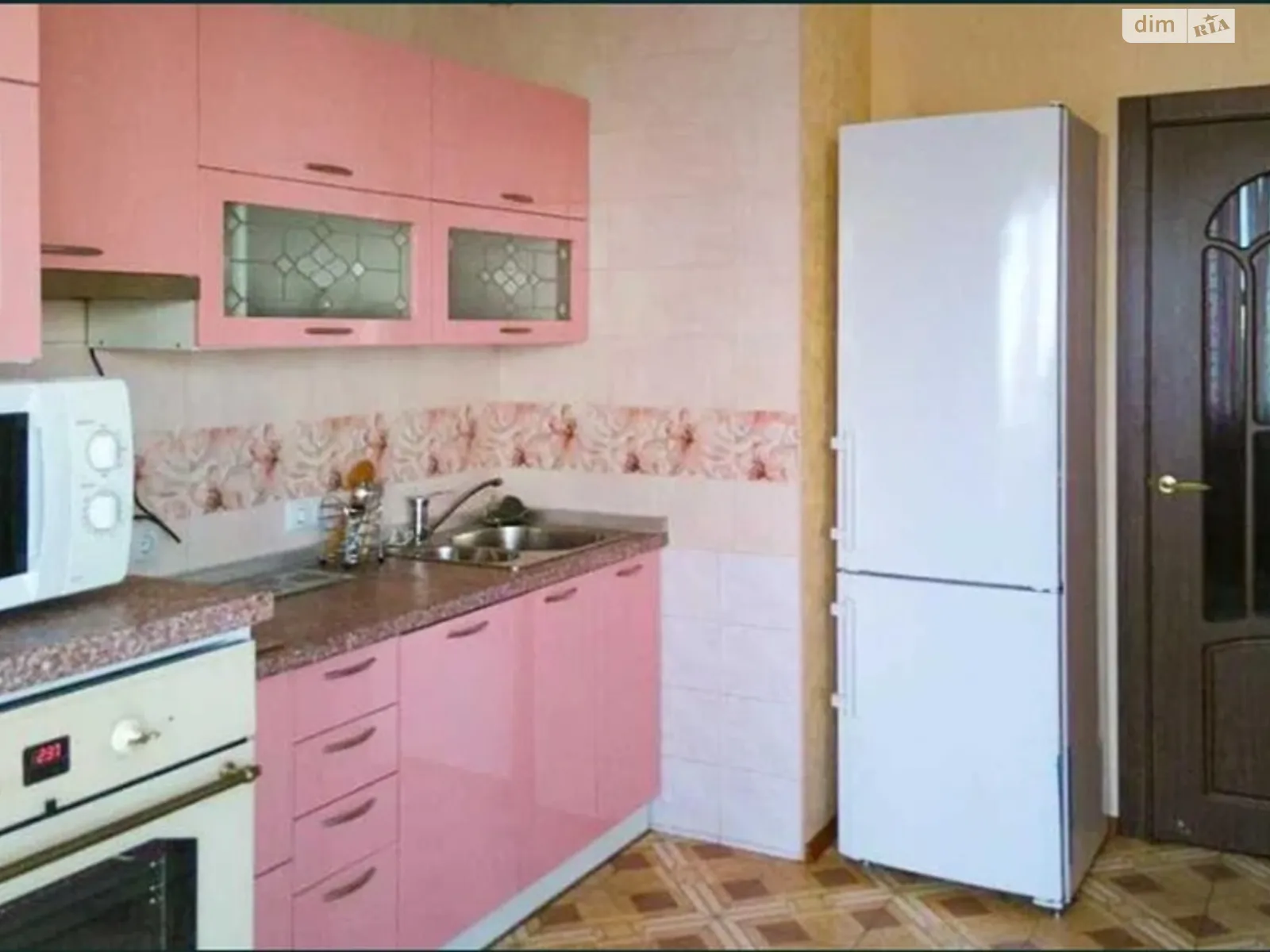 Продается 2-комнатная квартира 78 кв. м в Киеве, цена: 120000 $